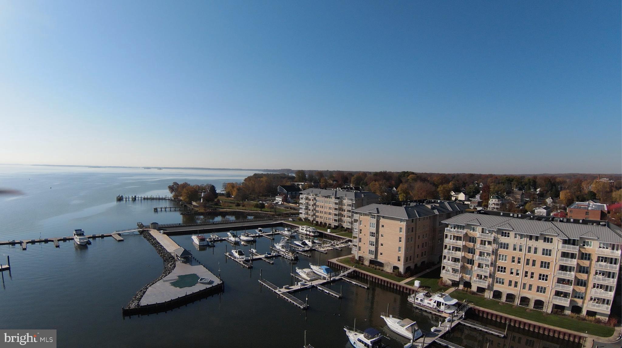 HERON HARBOR - Residential