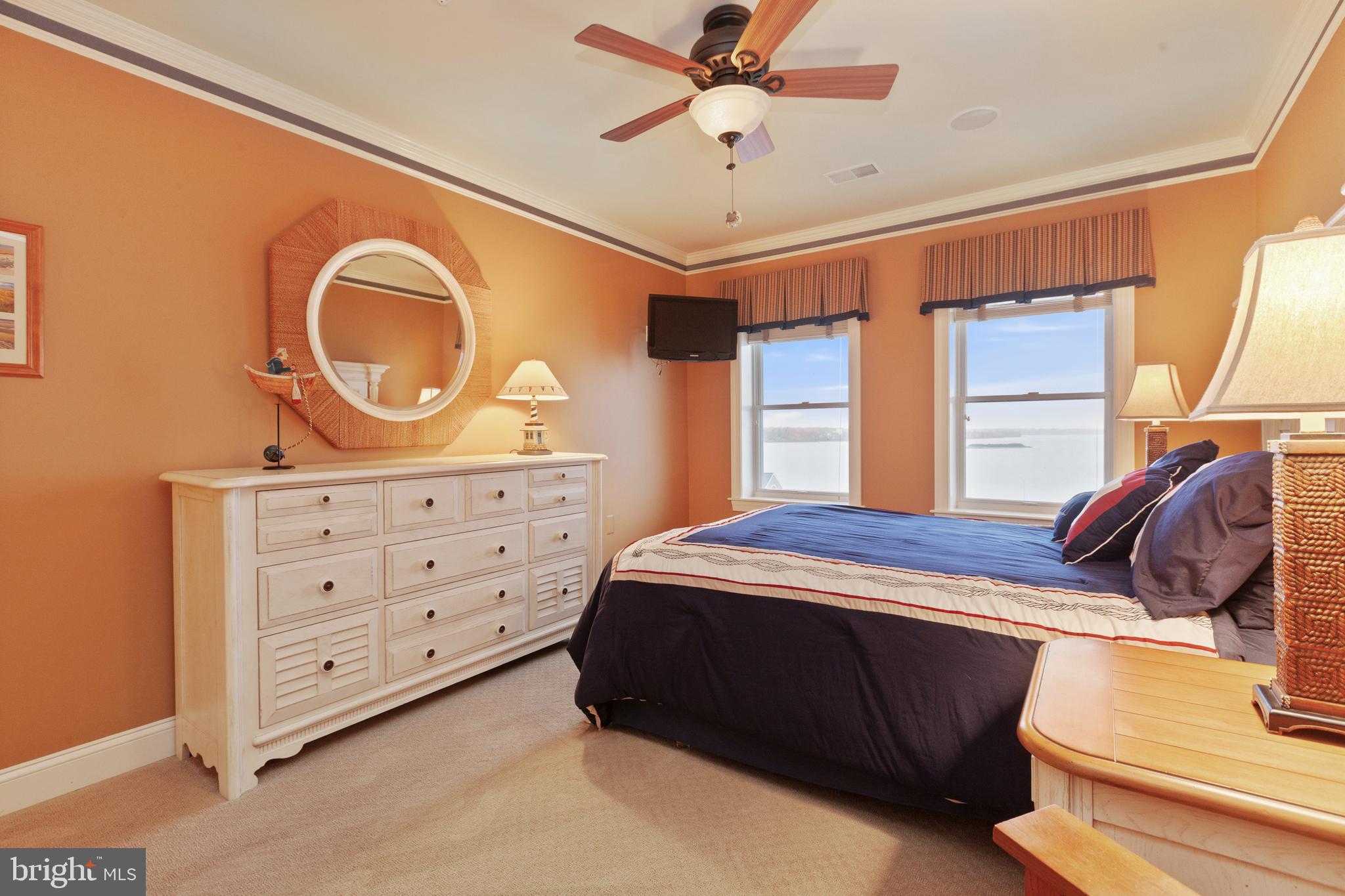 HERON HARBOR - Residential