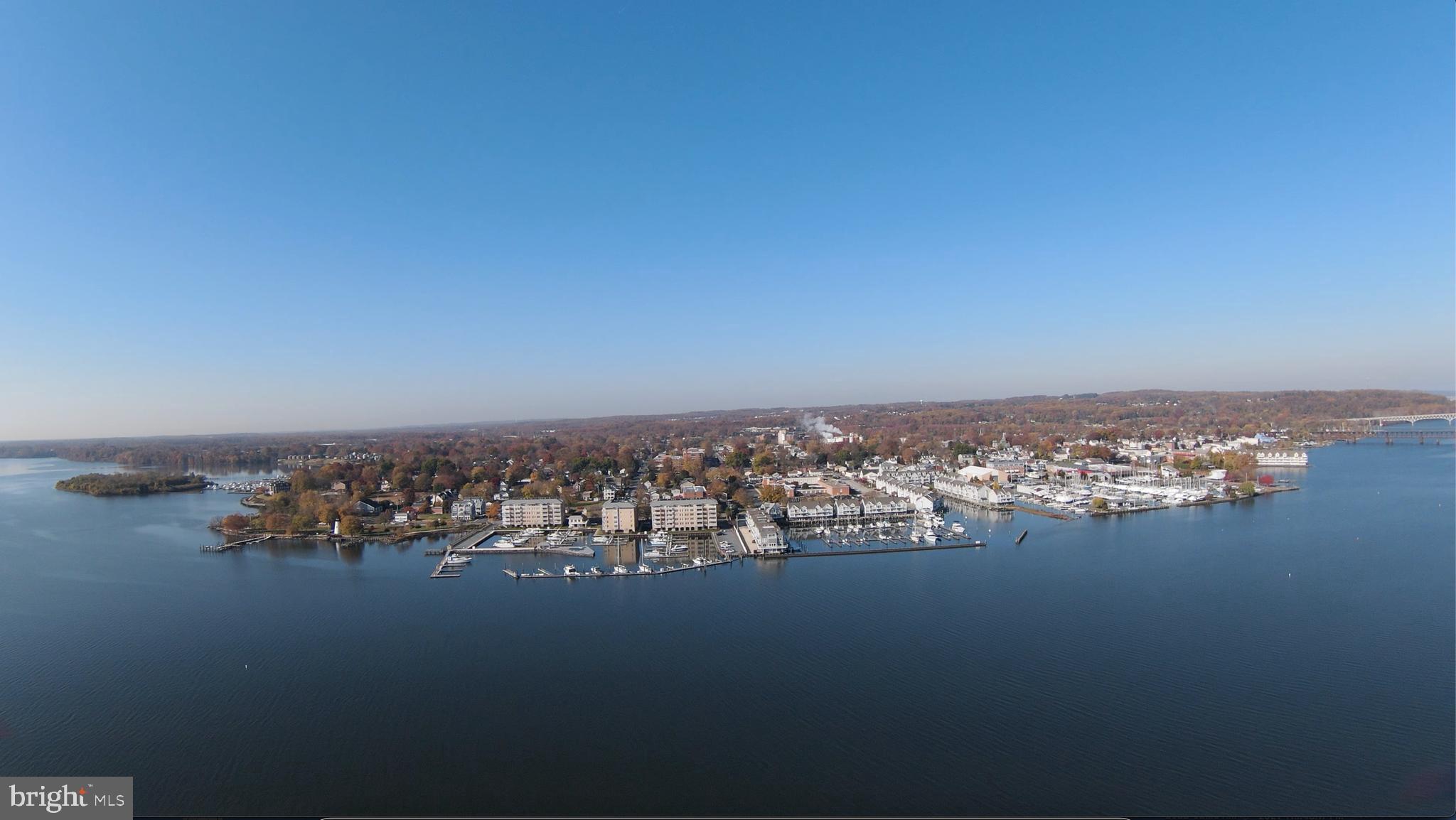 HERON HARBOR - Residential