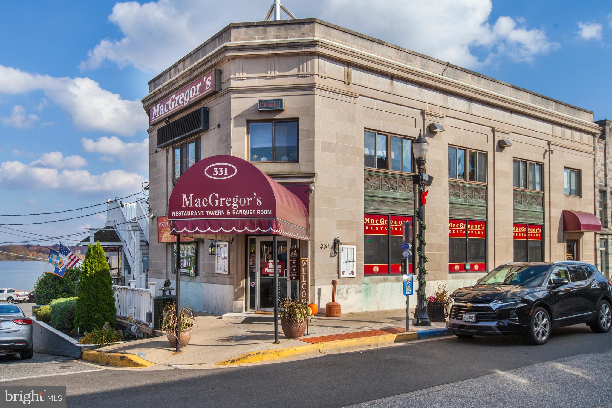 HERON HARBOR - Residential