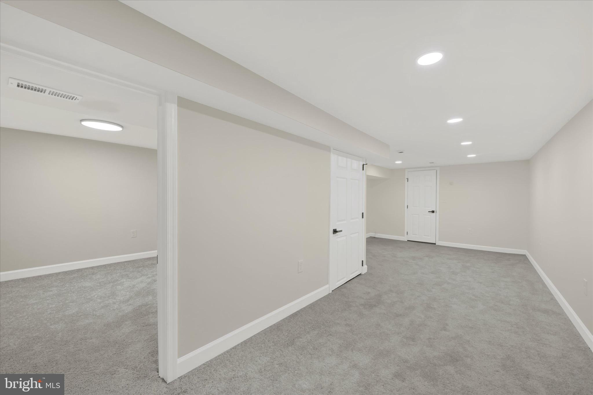 MONDAWMIN - Residential