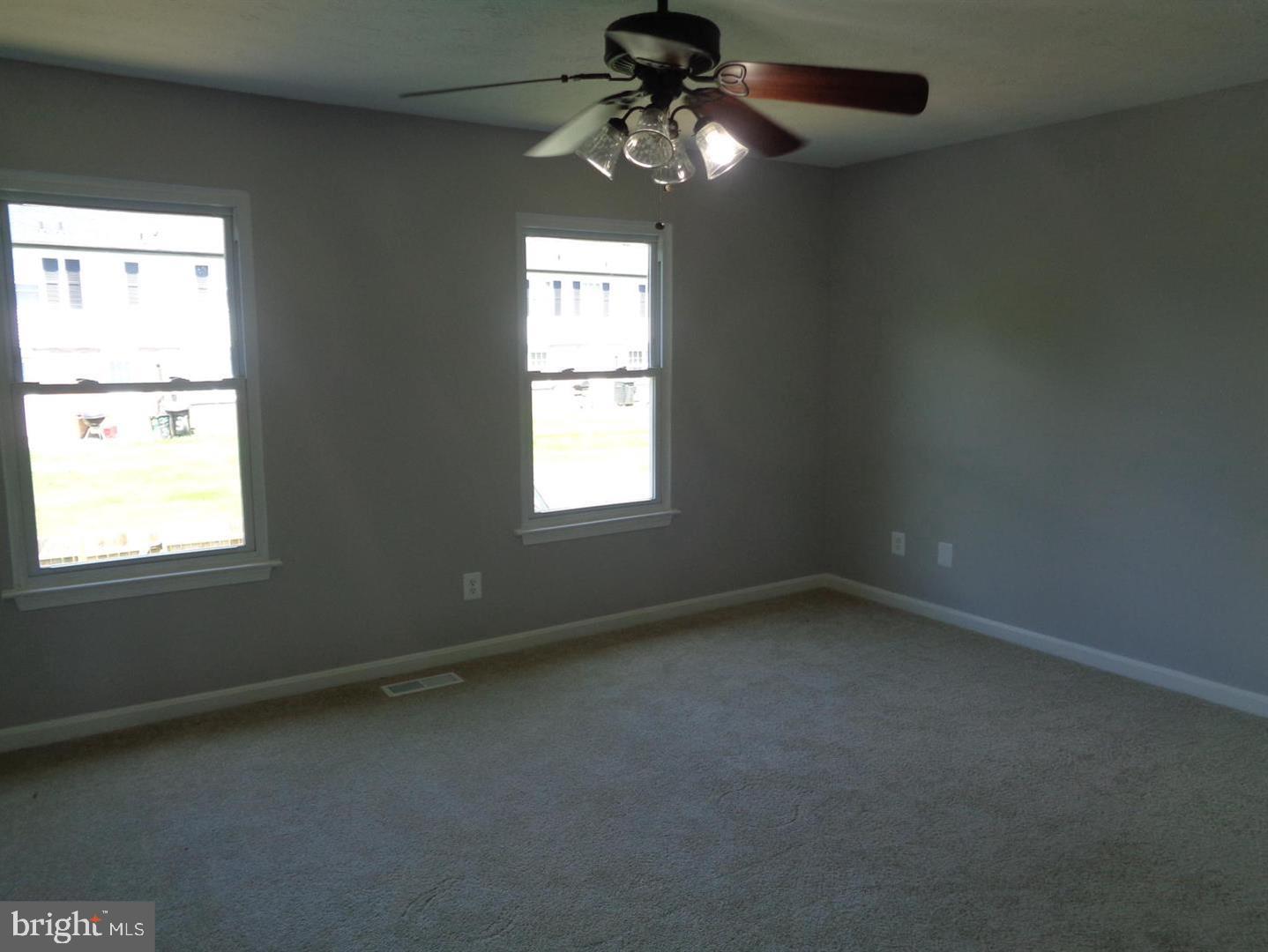 CARROLL MANOR - Residential Lease