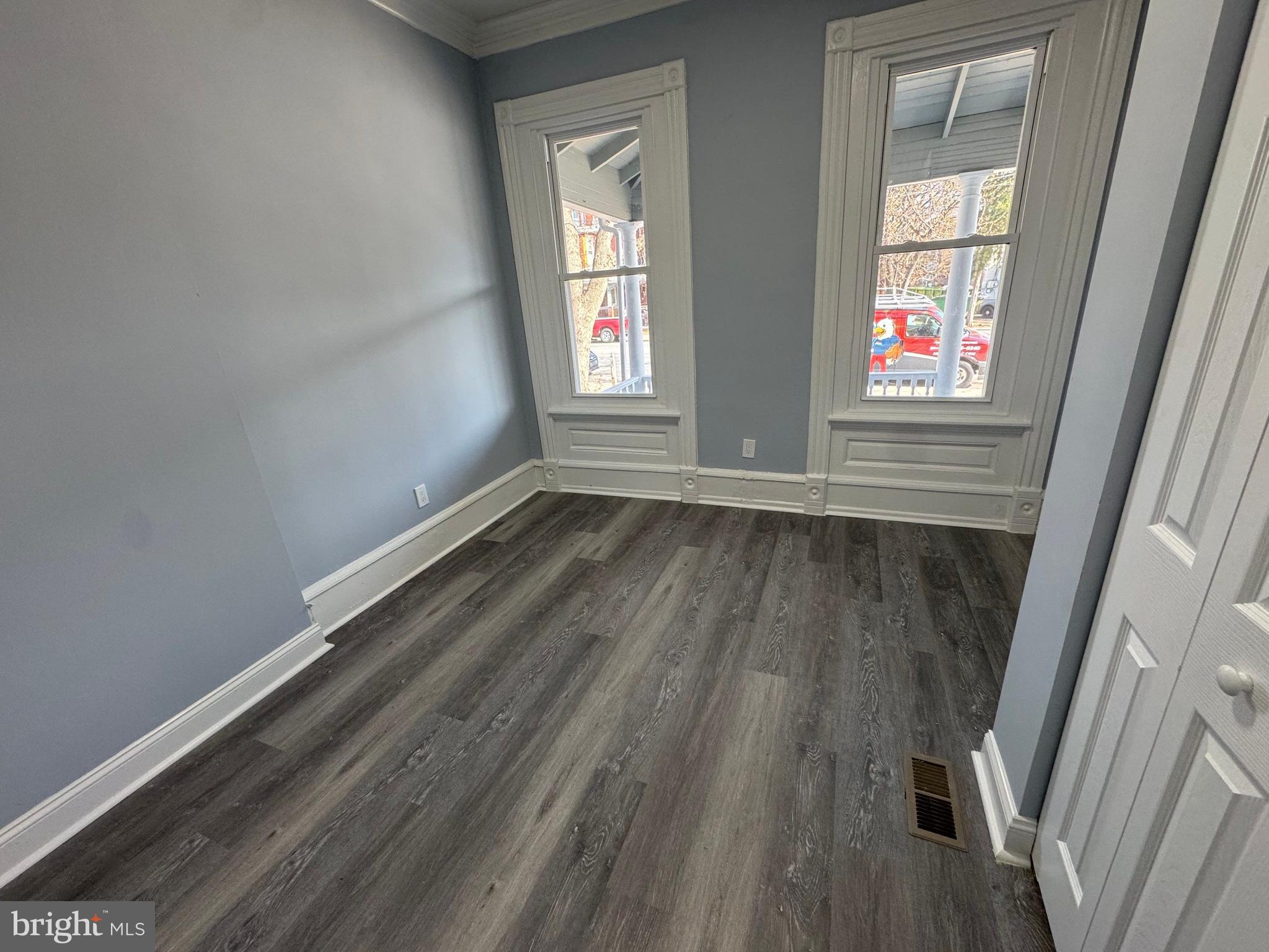 NORRISTOWN - Residential Income