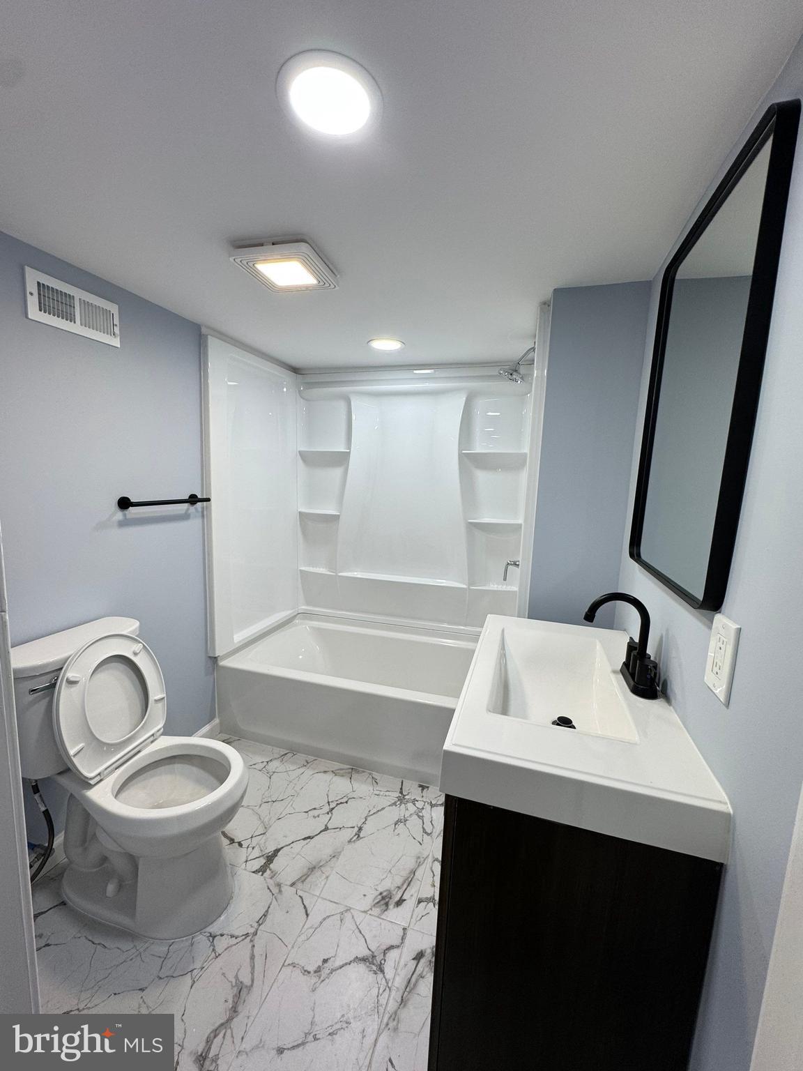 NORRISTOWN - Residential Income