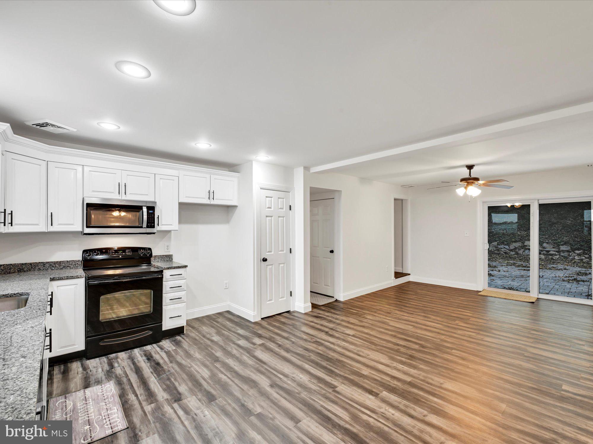 EAST HEMPFIELD - Residential