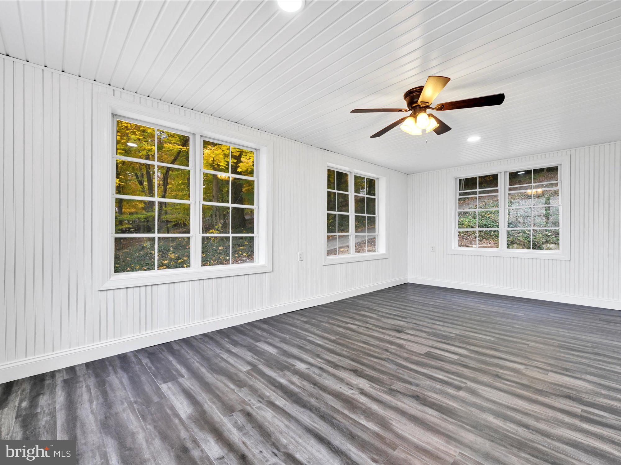 EAST HEMPFIELD - Residential