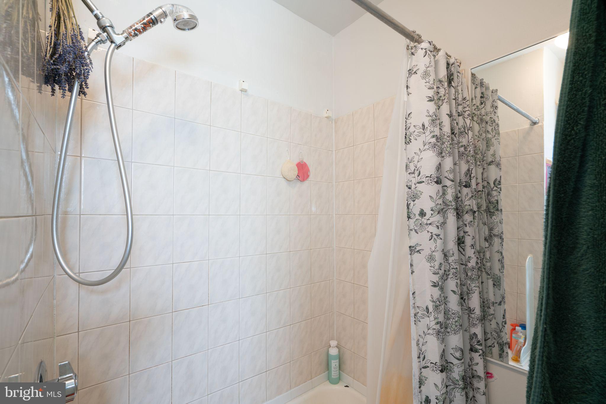 RITTENHOUSE SQUARE - Residential Lease