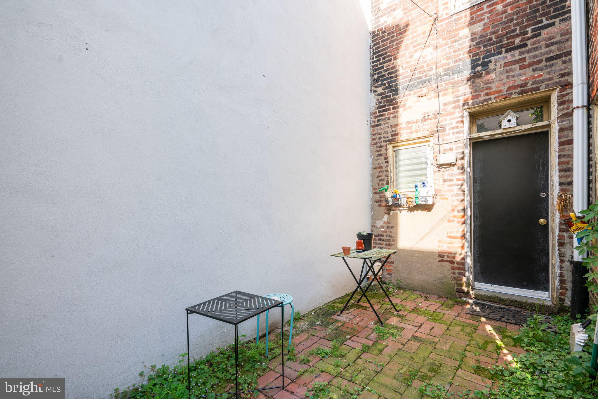 RITTENHOUSE SQUARE - Residential Lease