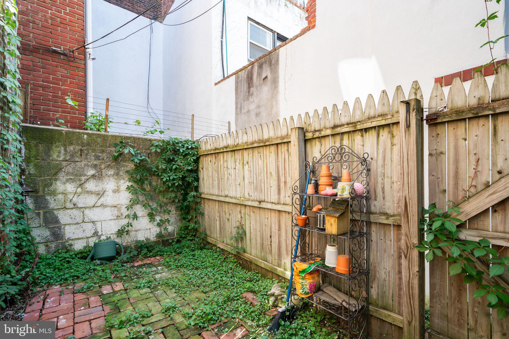 RITTENHOUSE SQUARE - Residential Lease