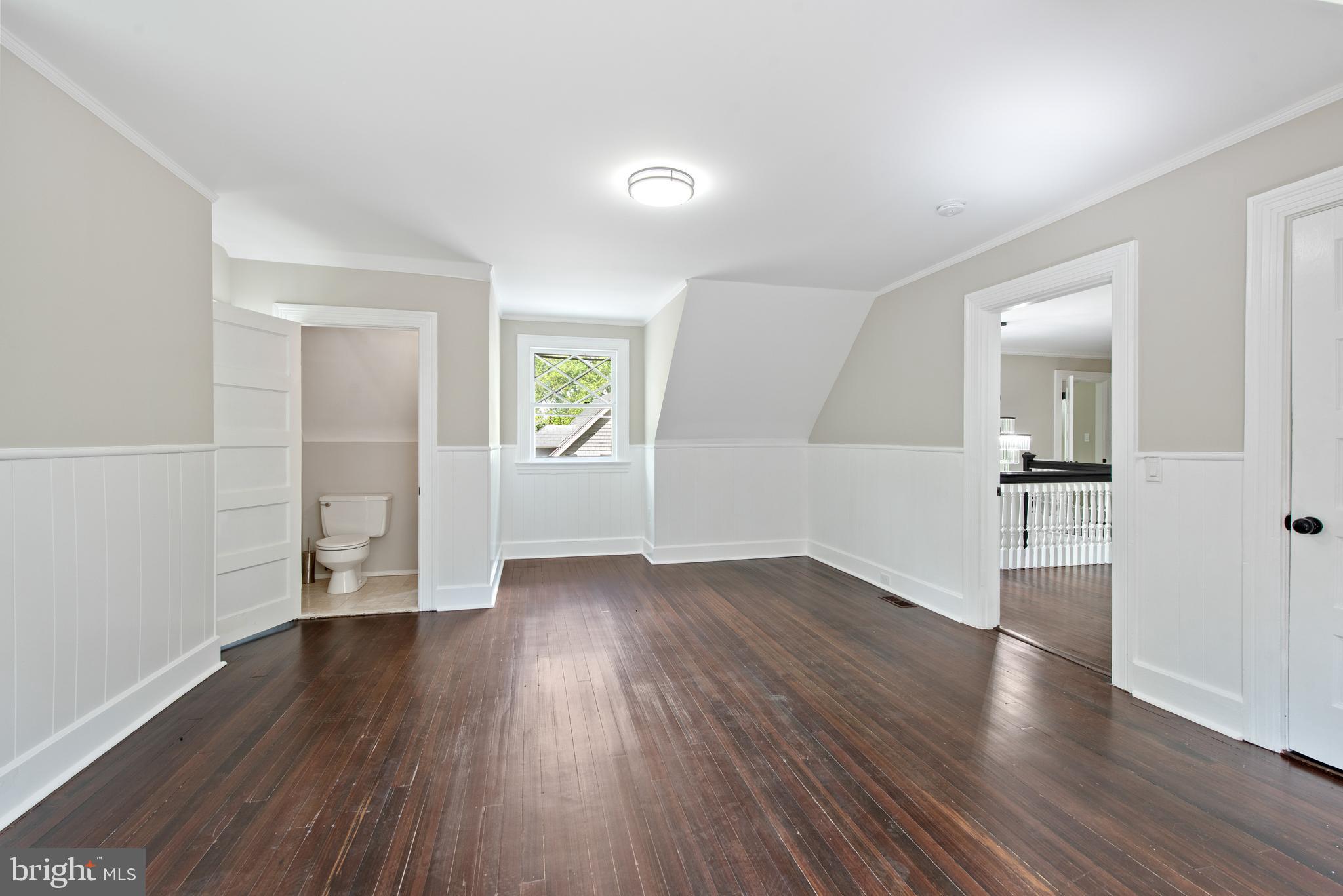 ROLAND PARK - Residential