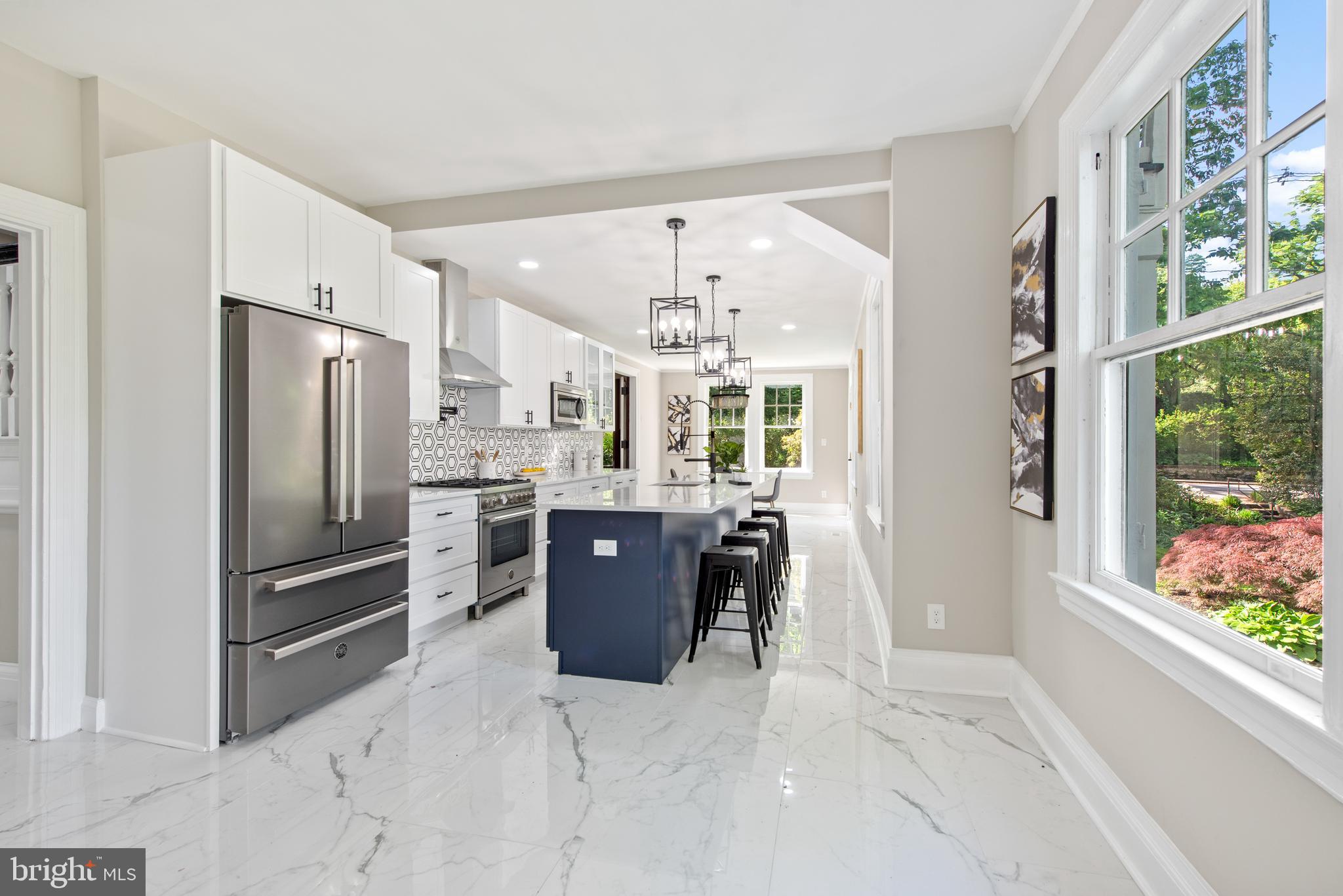 ROLAND PARK - Residential