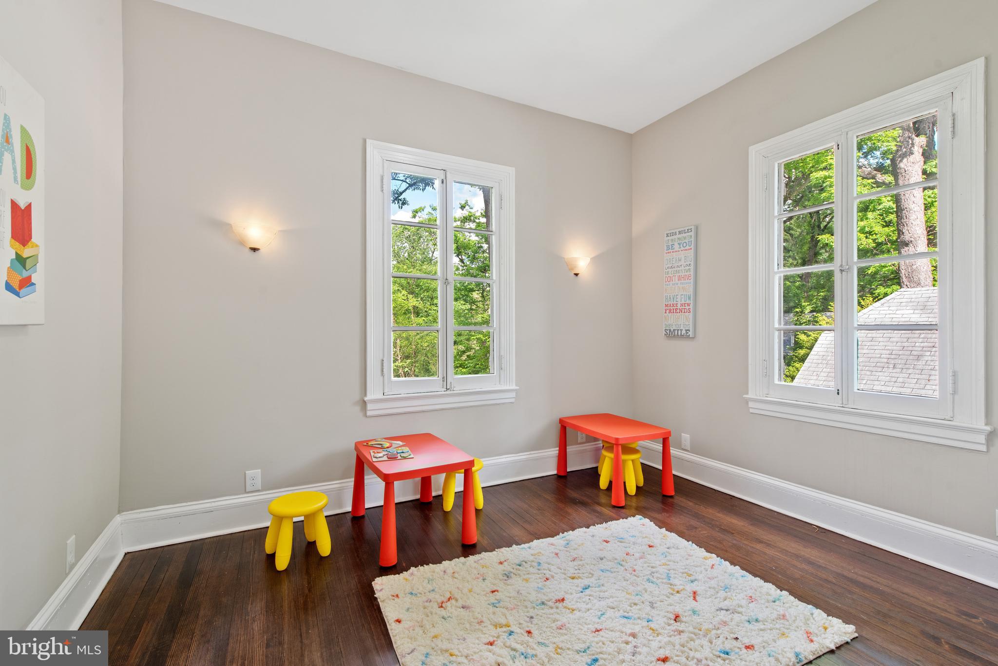 ROLAND PARK - Residential