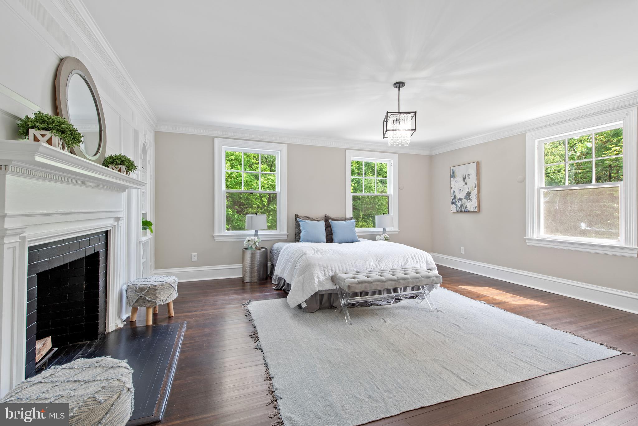 ROLAND PARK - Residential