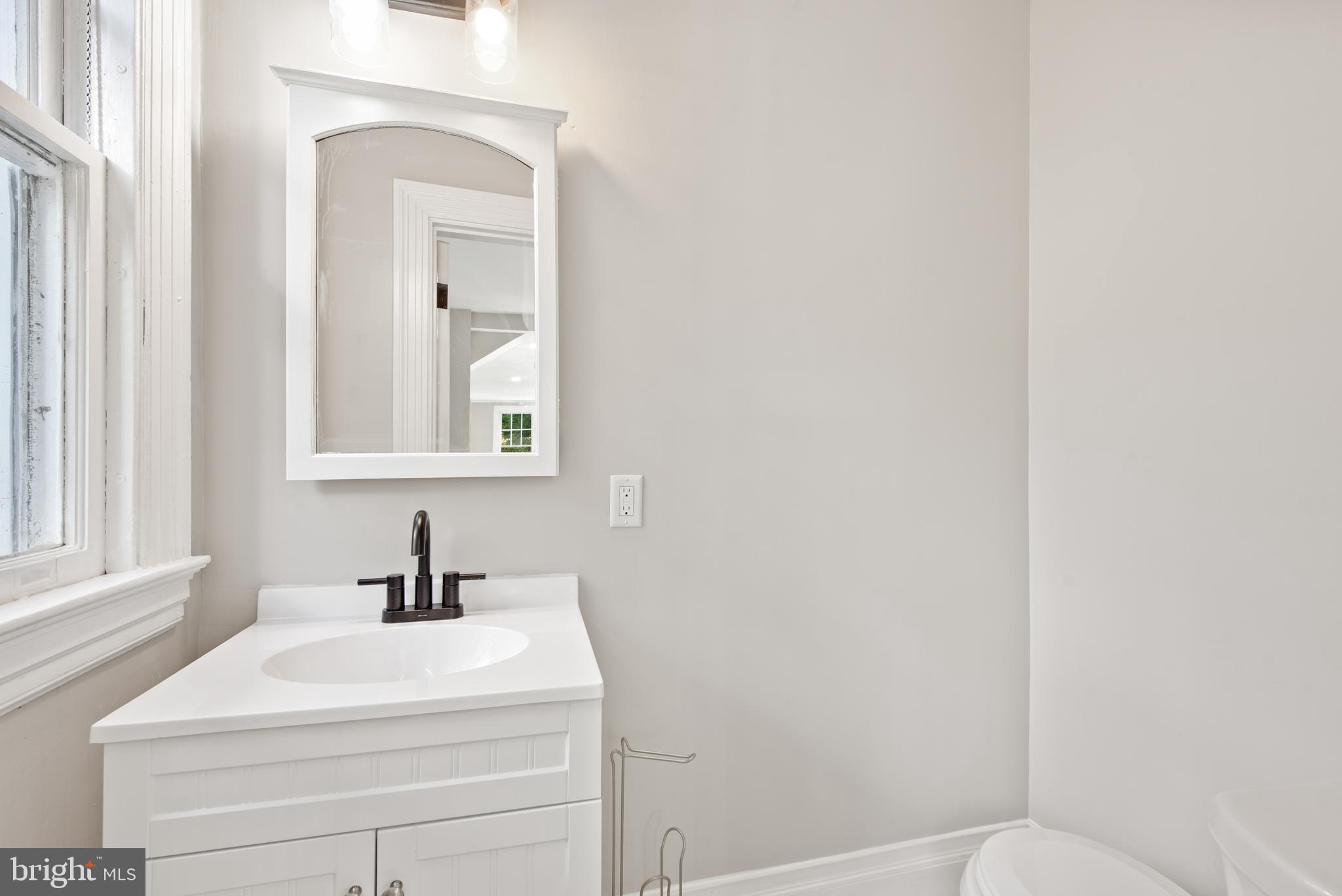 ROLAND PARK - Residential