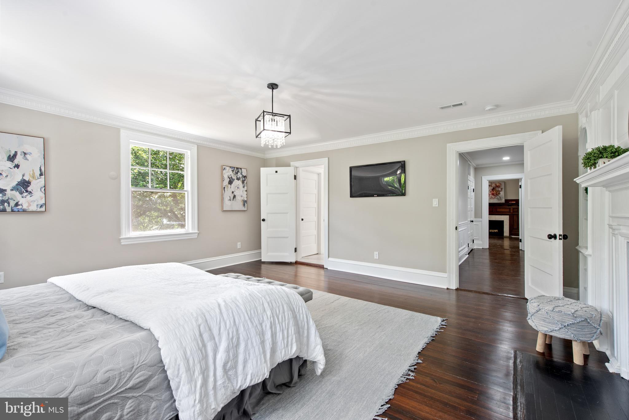 ROLAND PARK - Residential