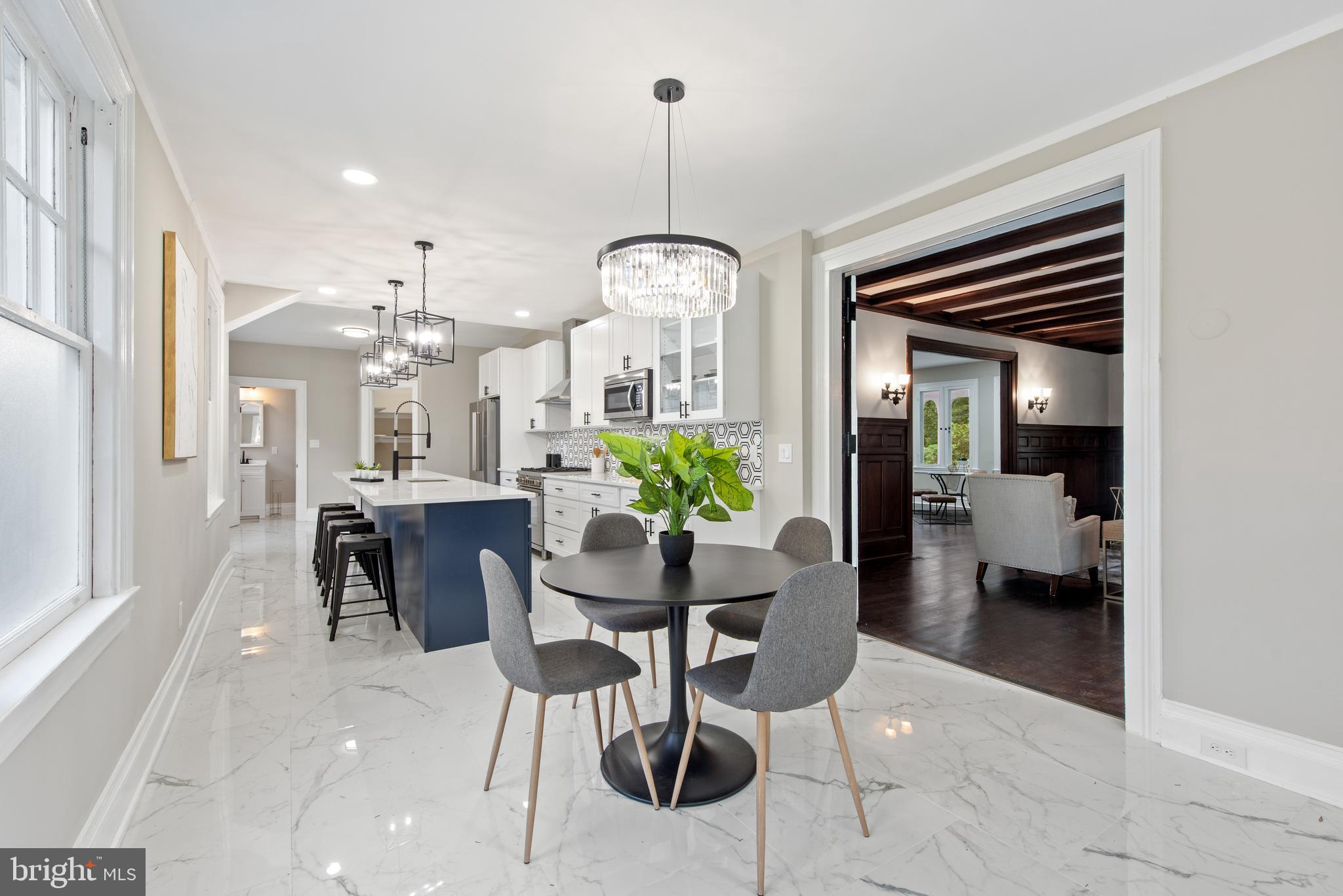 ROLAND PARK - Residential