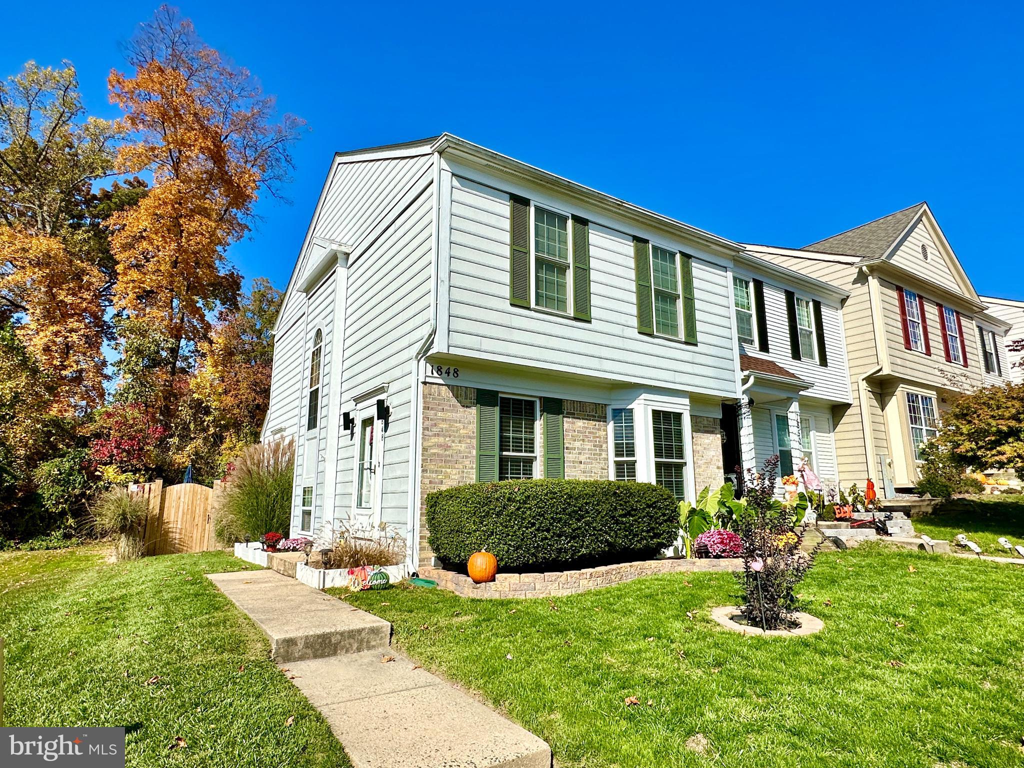 VILLAGE OF THOMAS RUN - Residential