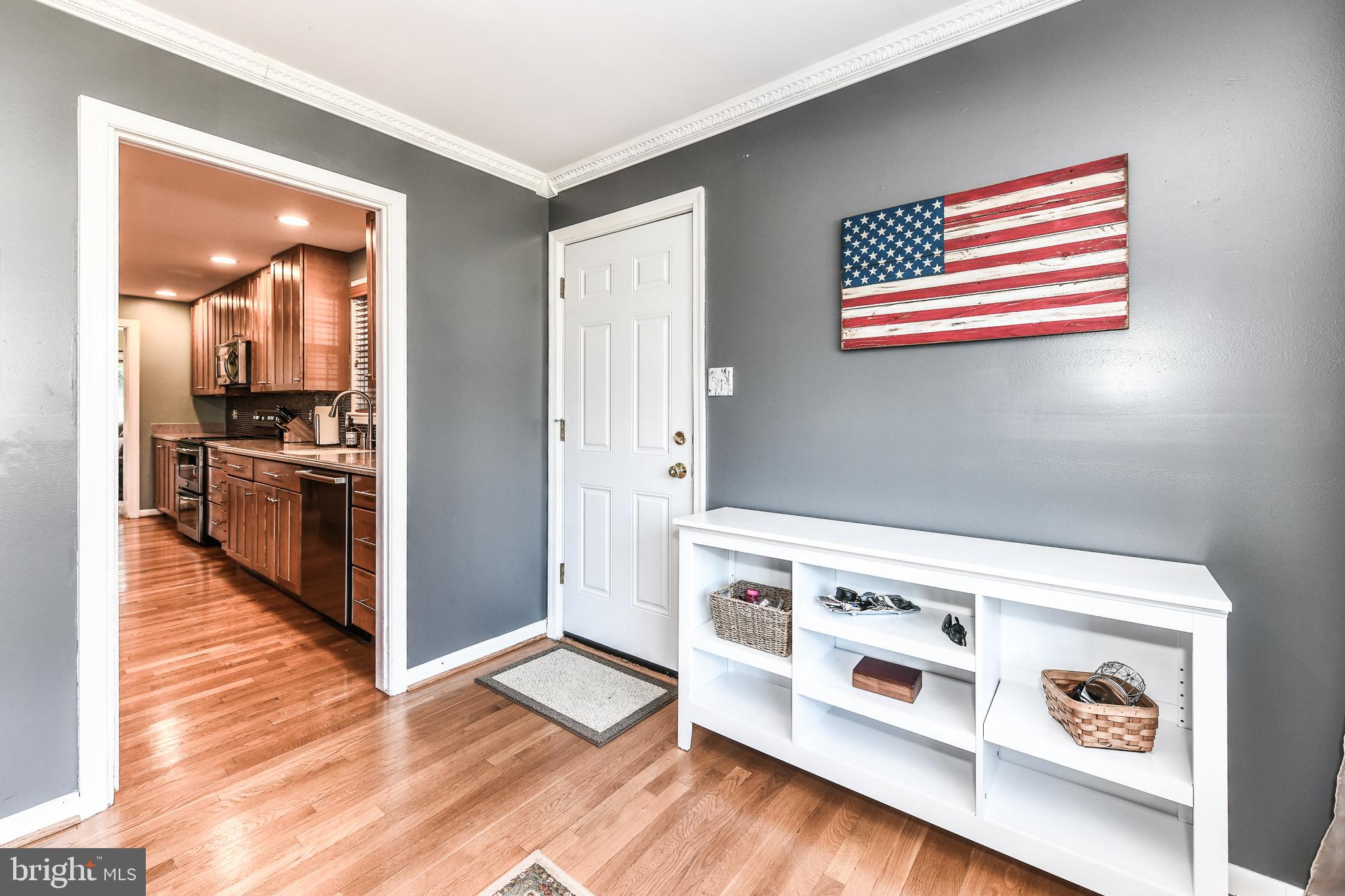 MOSBY WOODS - Residential Lease