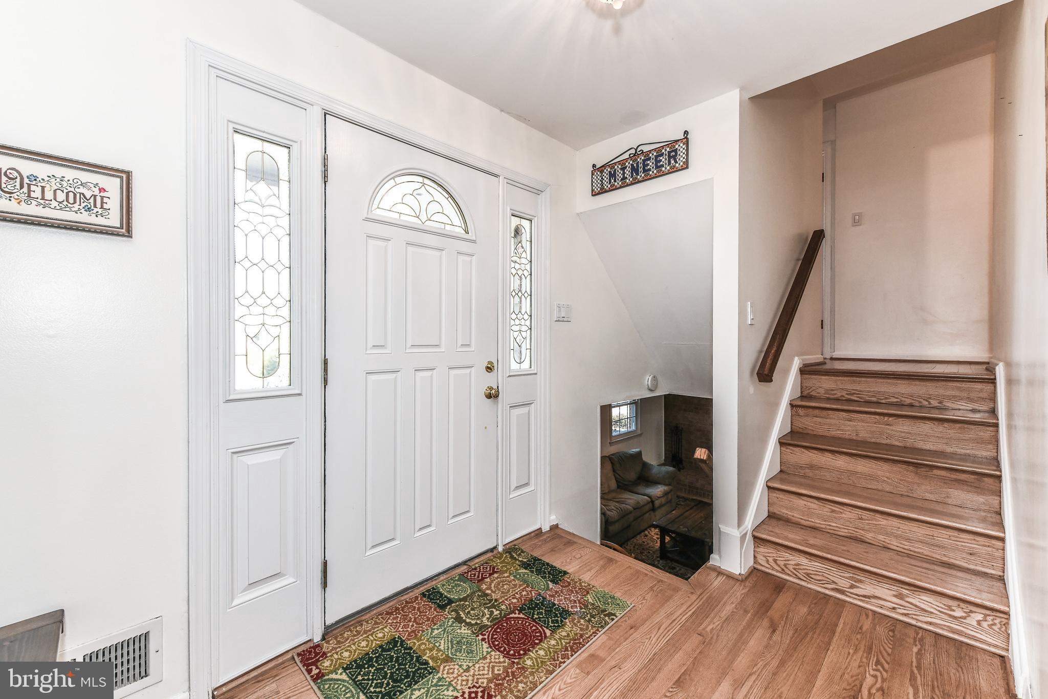 MOSBY WOODS - Residential Lease