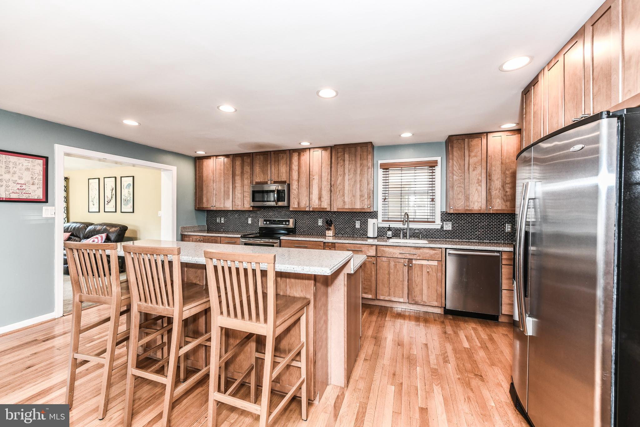 MOSBY WOODS - Residential Lease