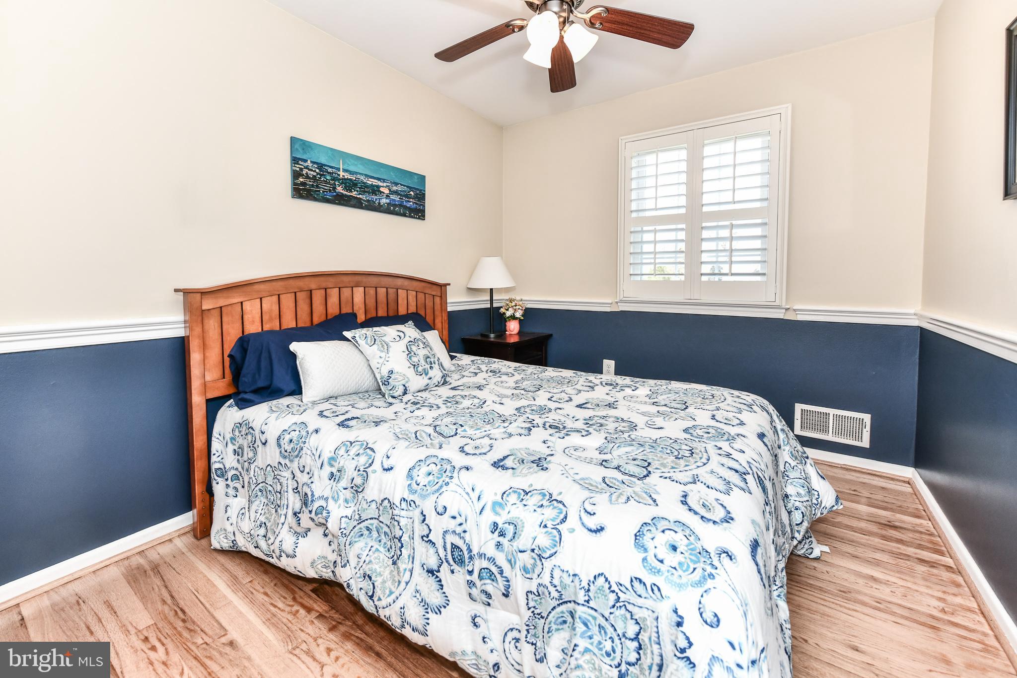 MOSBY WOODS - Residential Lease