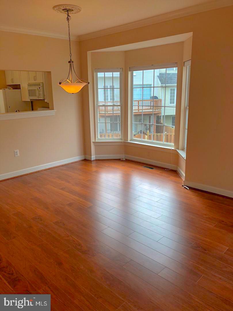 PRINCE WILLIAM COMMONS - Residential Lease