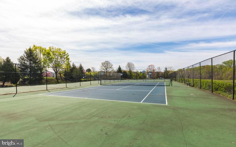 PRINCE WILLIAM COMMONS - Residential Lease