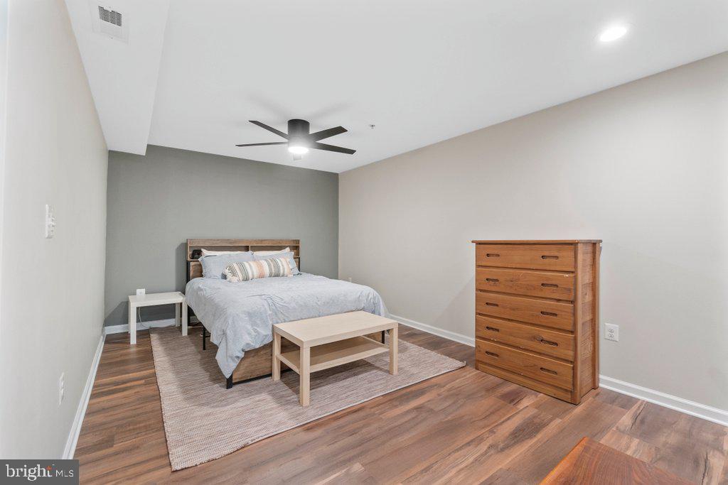 WINTERS RUN MANOR - Residential