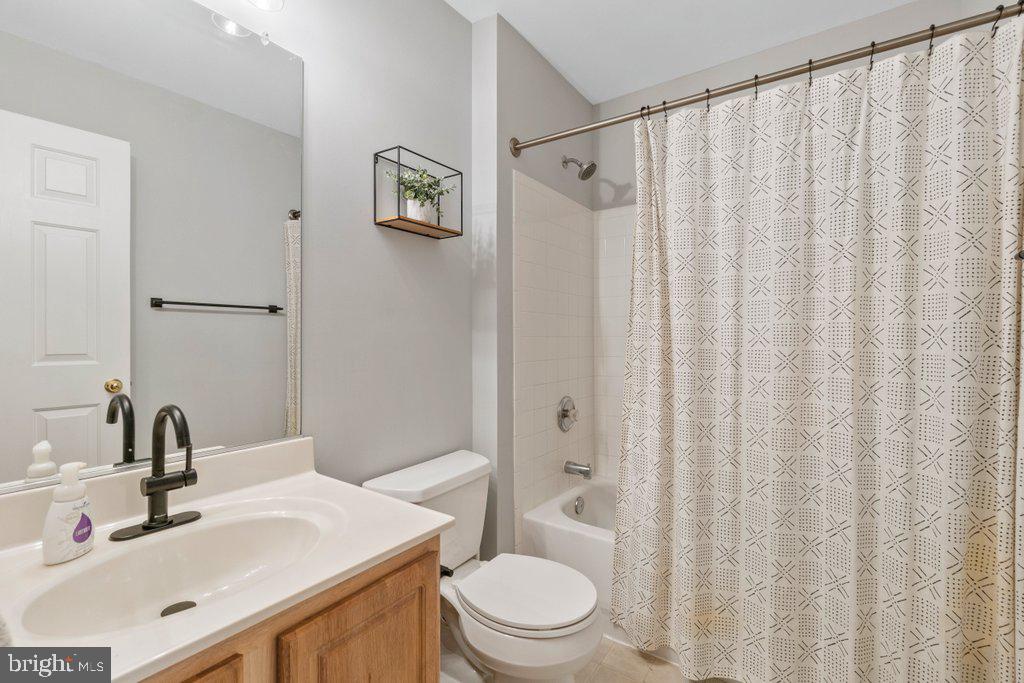 WINTERS RUN MANOR - Residential