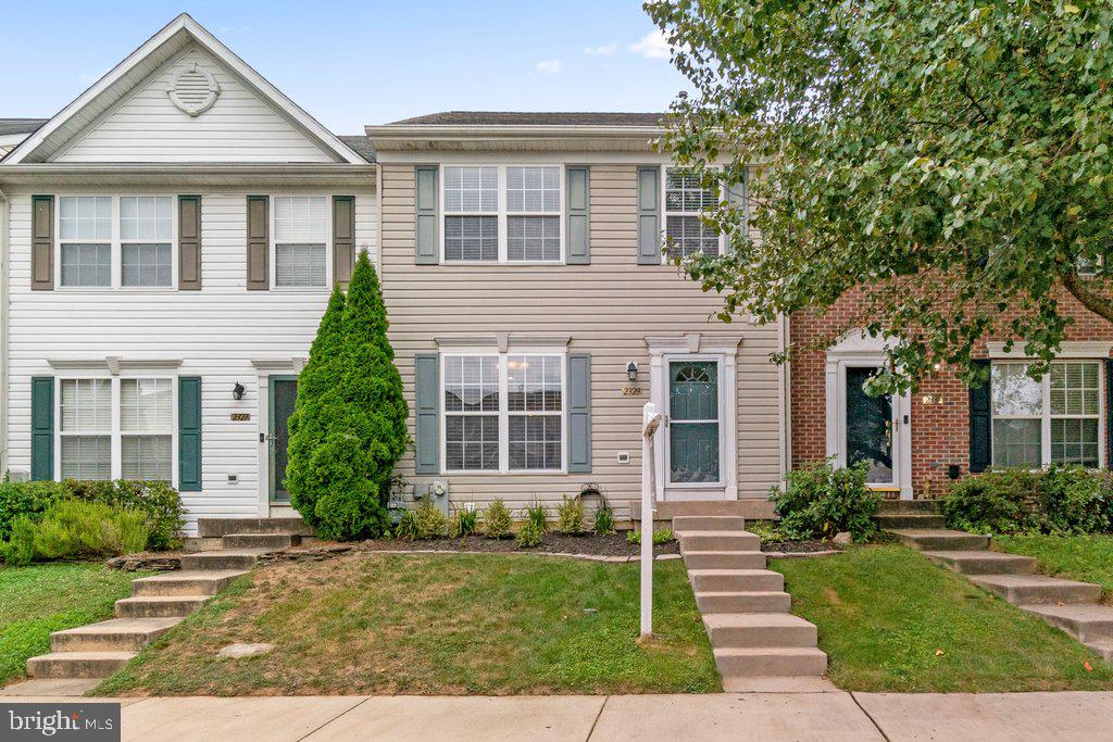 WINTERS RUN MANOR - Residential