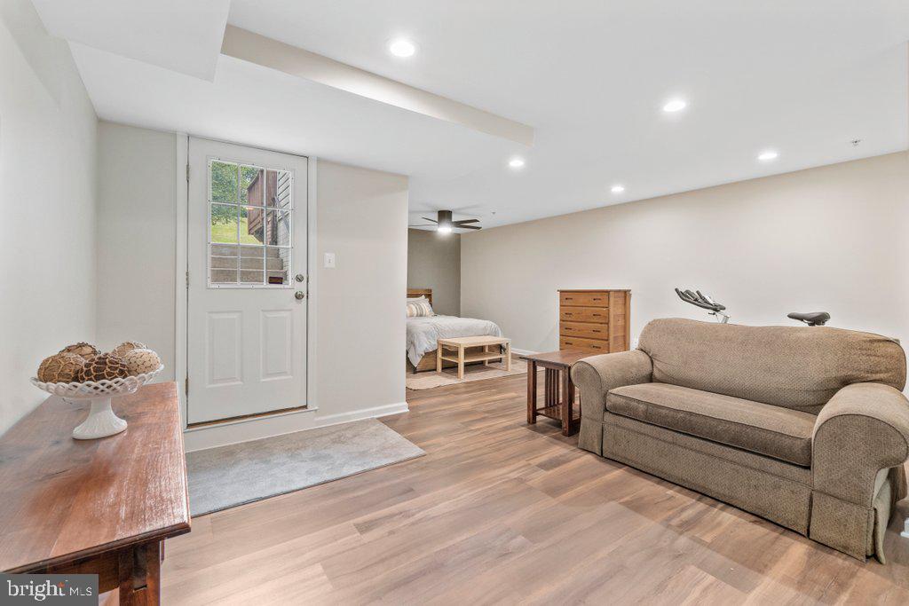 WINTERS RUN MANOR - Residential