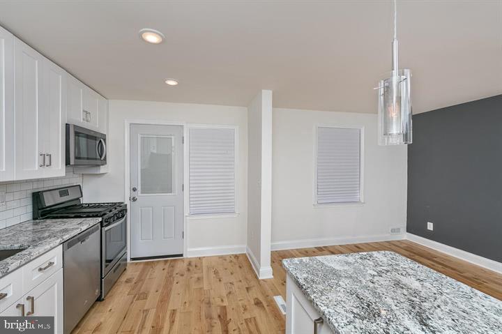 NORTHWOOD - Residential