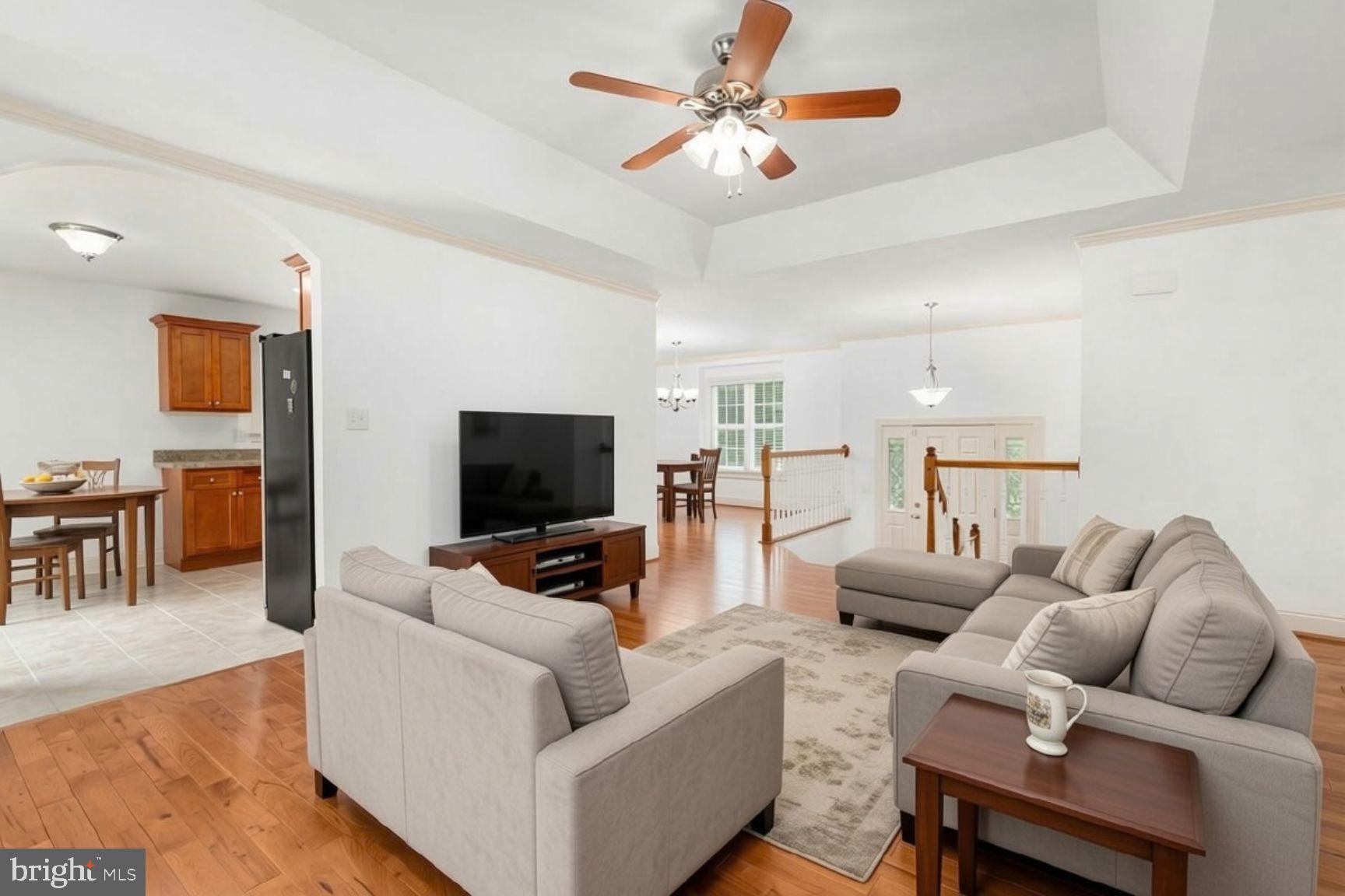 120 HAWK TRAIL