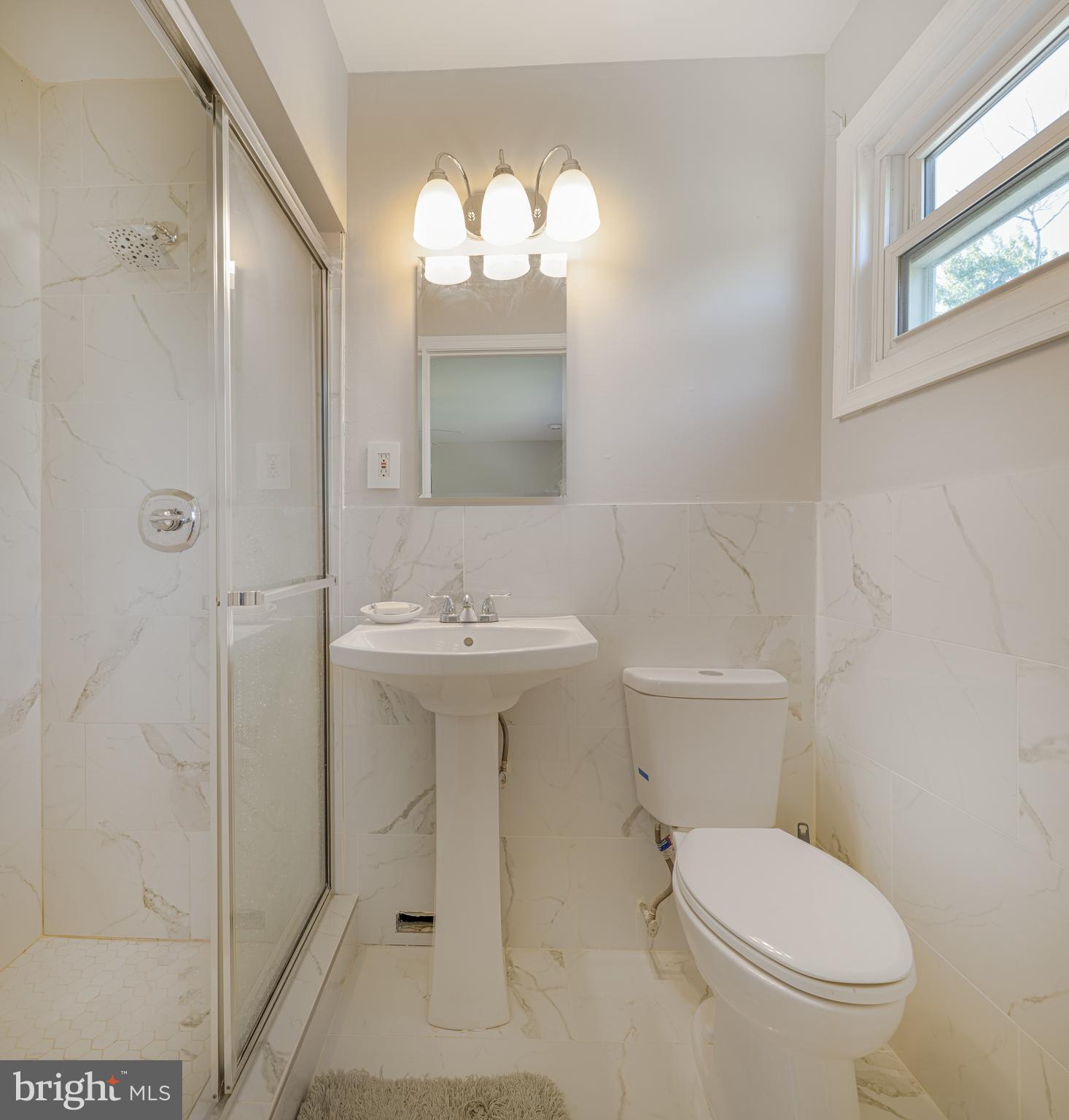 SHIRLEY HILLS - Residential