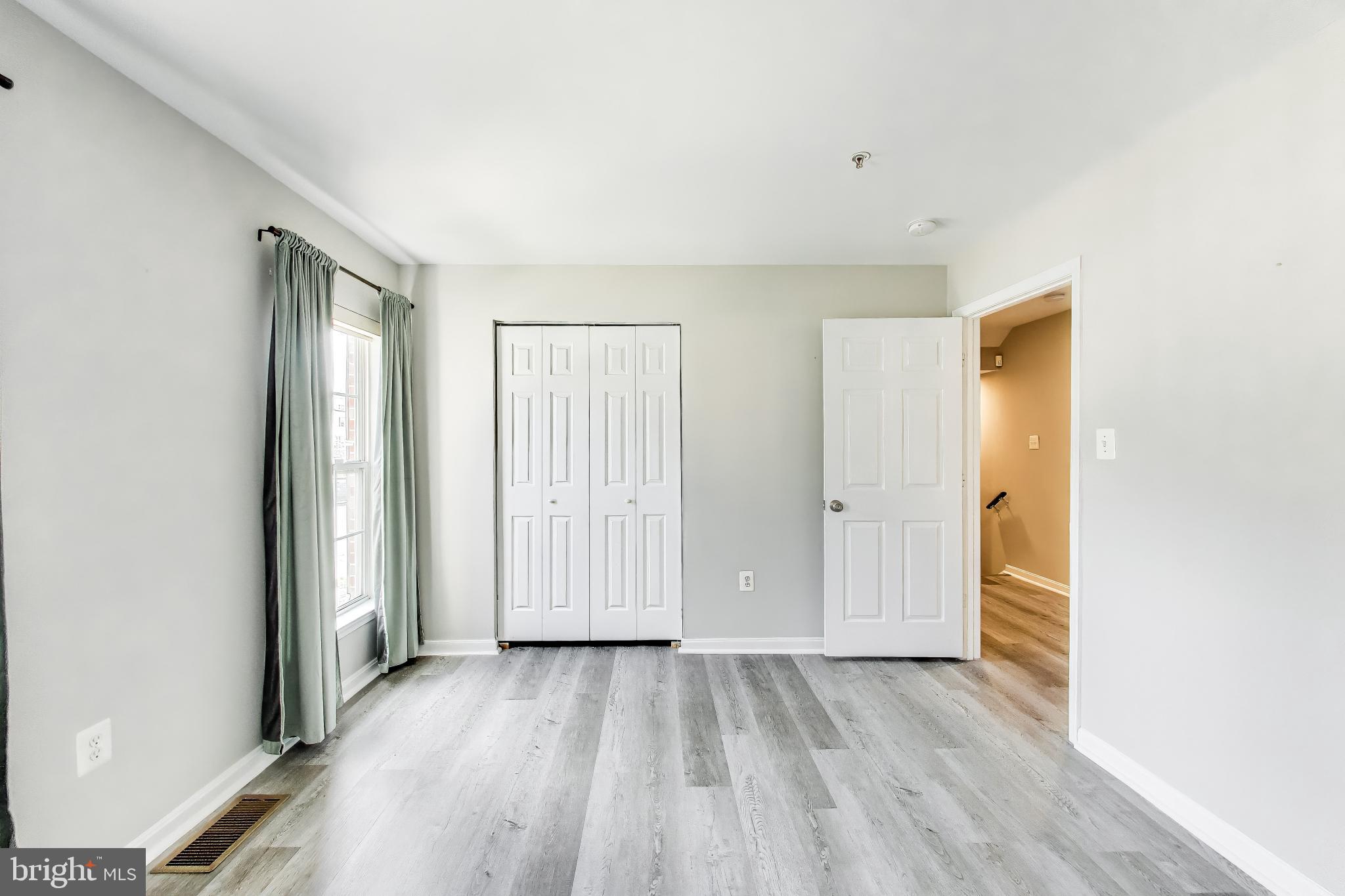 KING FARM WATKINS POND - Residential