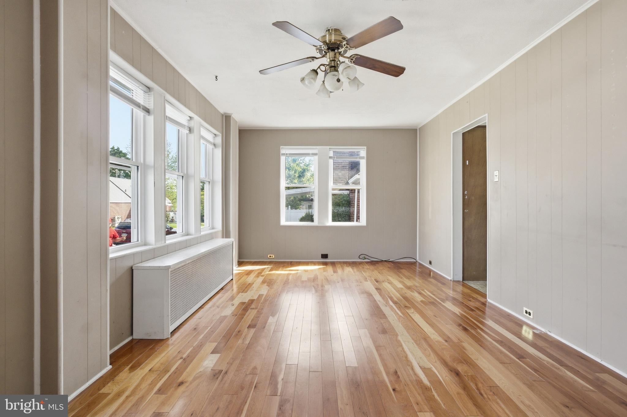 1423 FAYETTE AVENUE