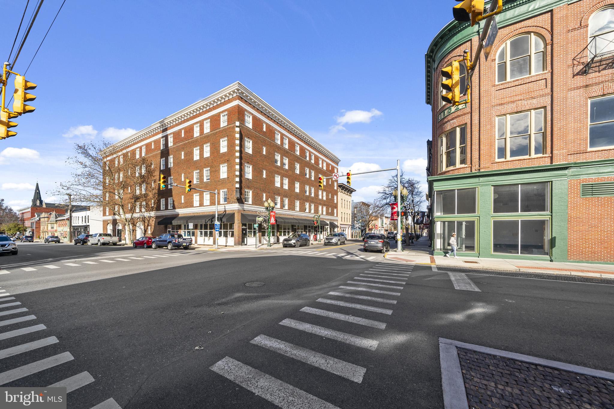MARTINSBURG CITY - Commercial Sale
