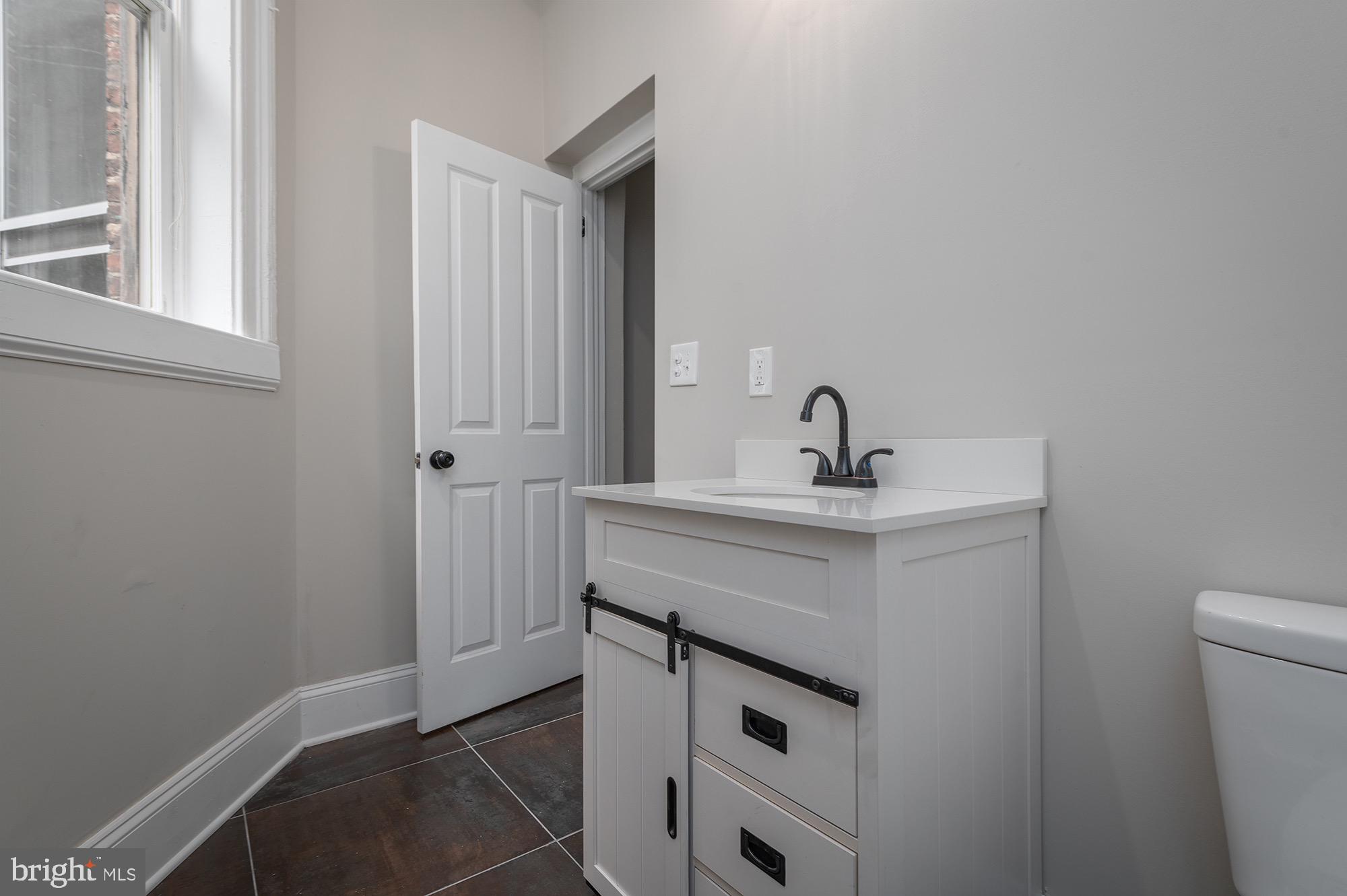 BOLTON HILL HISTORIC DISTRICT - Residential Lease