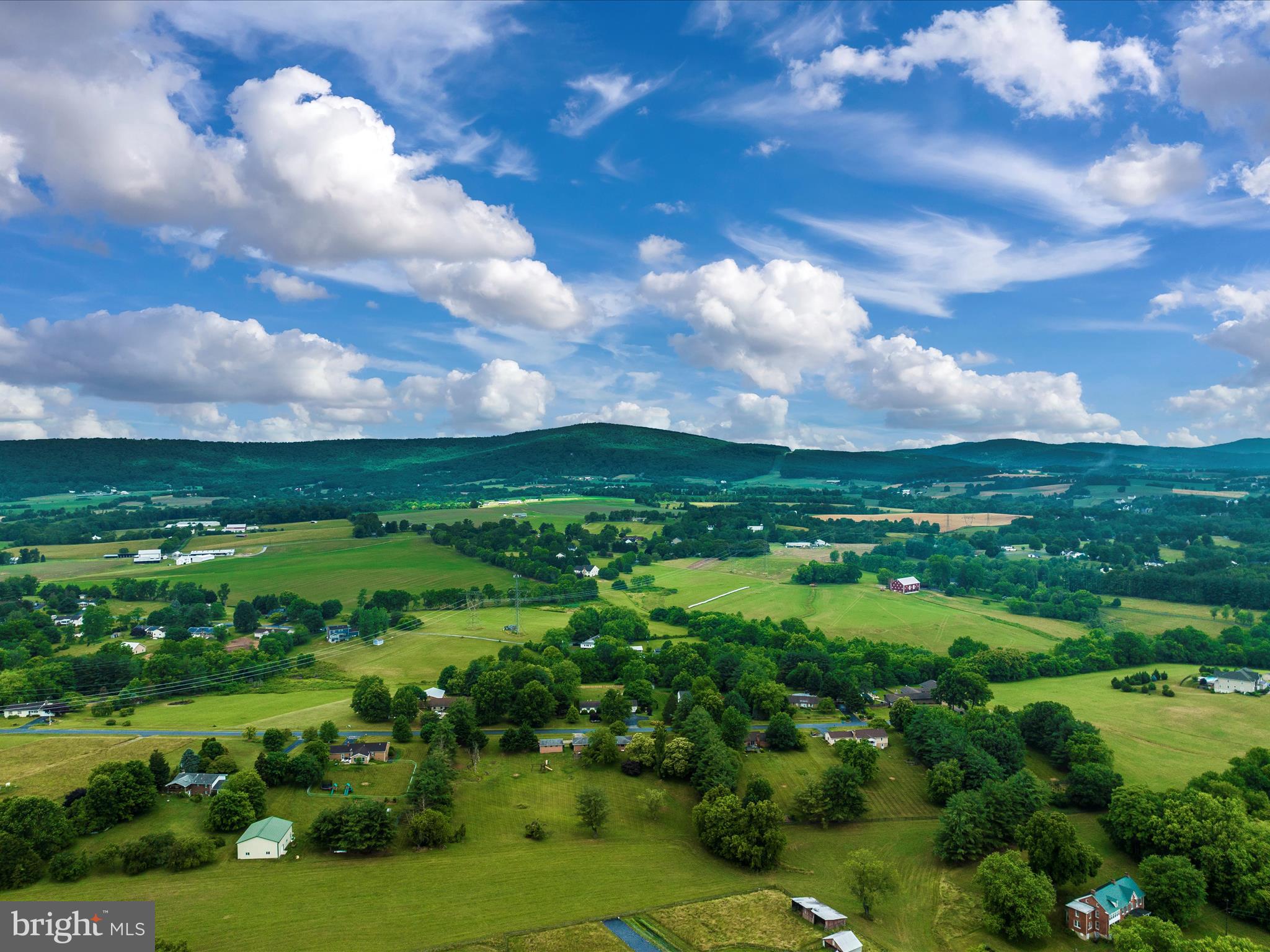 MIDDLETOWN - Residential