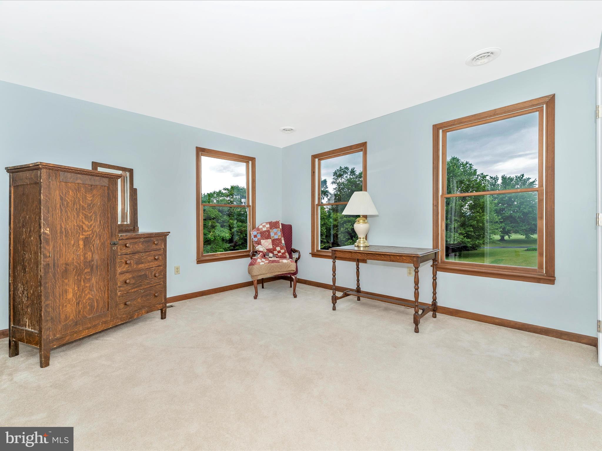 MIDDLETOWN - Residential