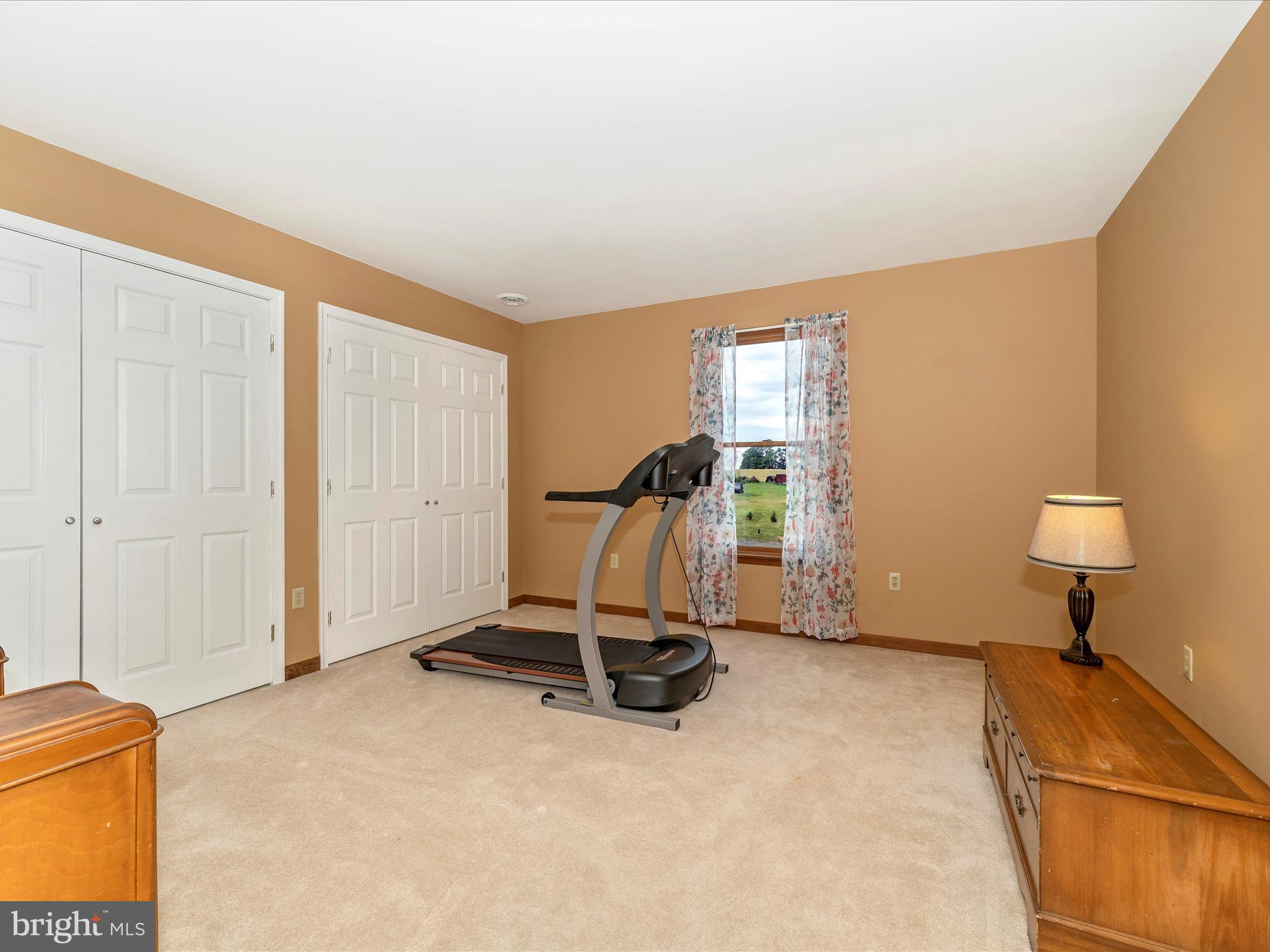 MIDDLETOWN - Residential