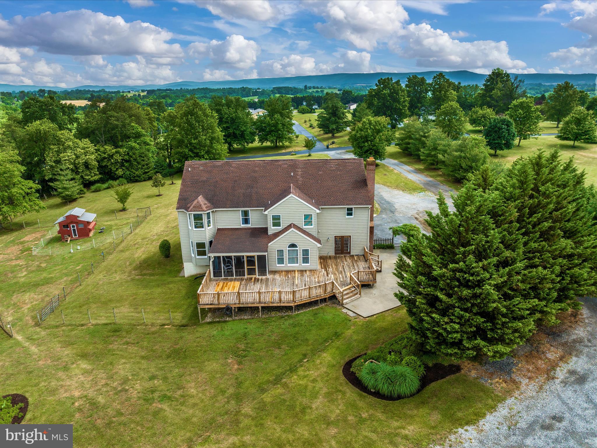 MIDDLETOWN - Residential