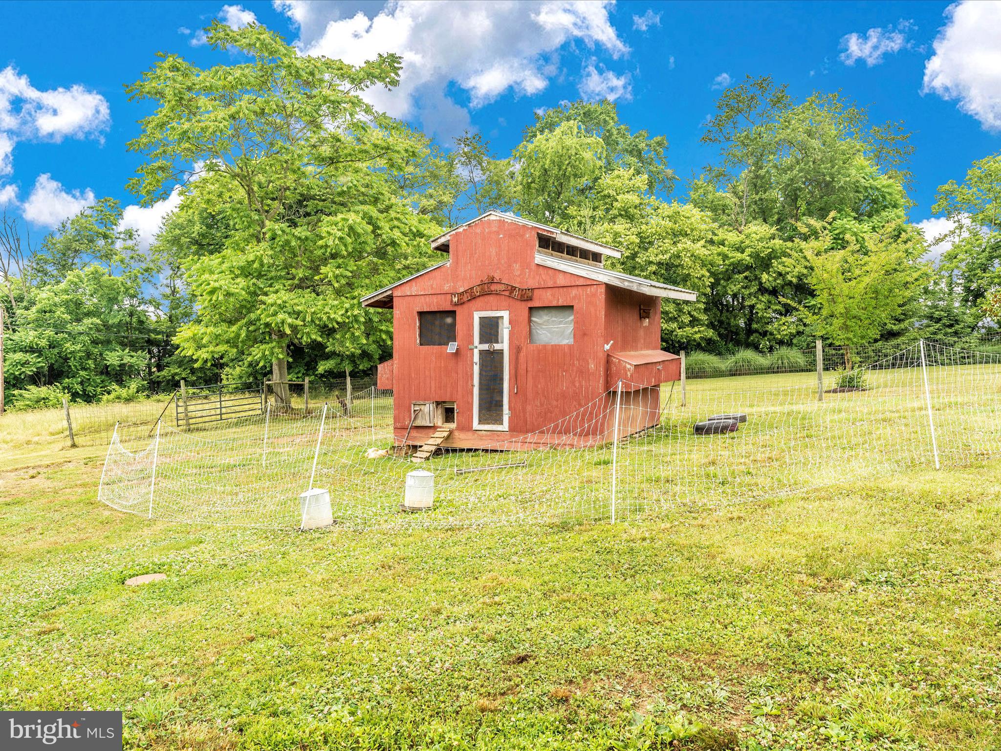 MIDDLETOWN - Residential