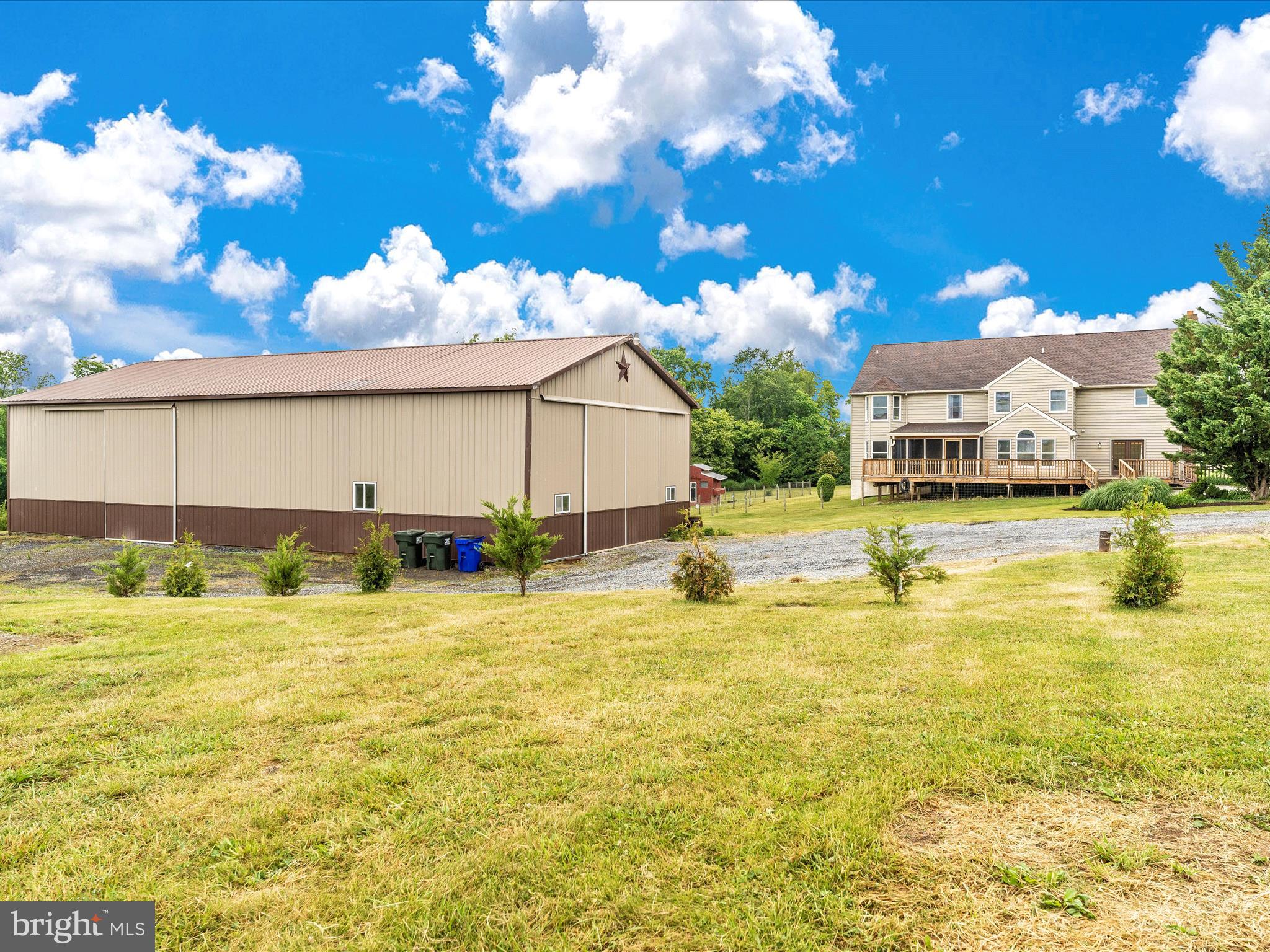 MIDDLETOWN - Residential