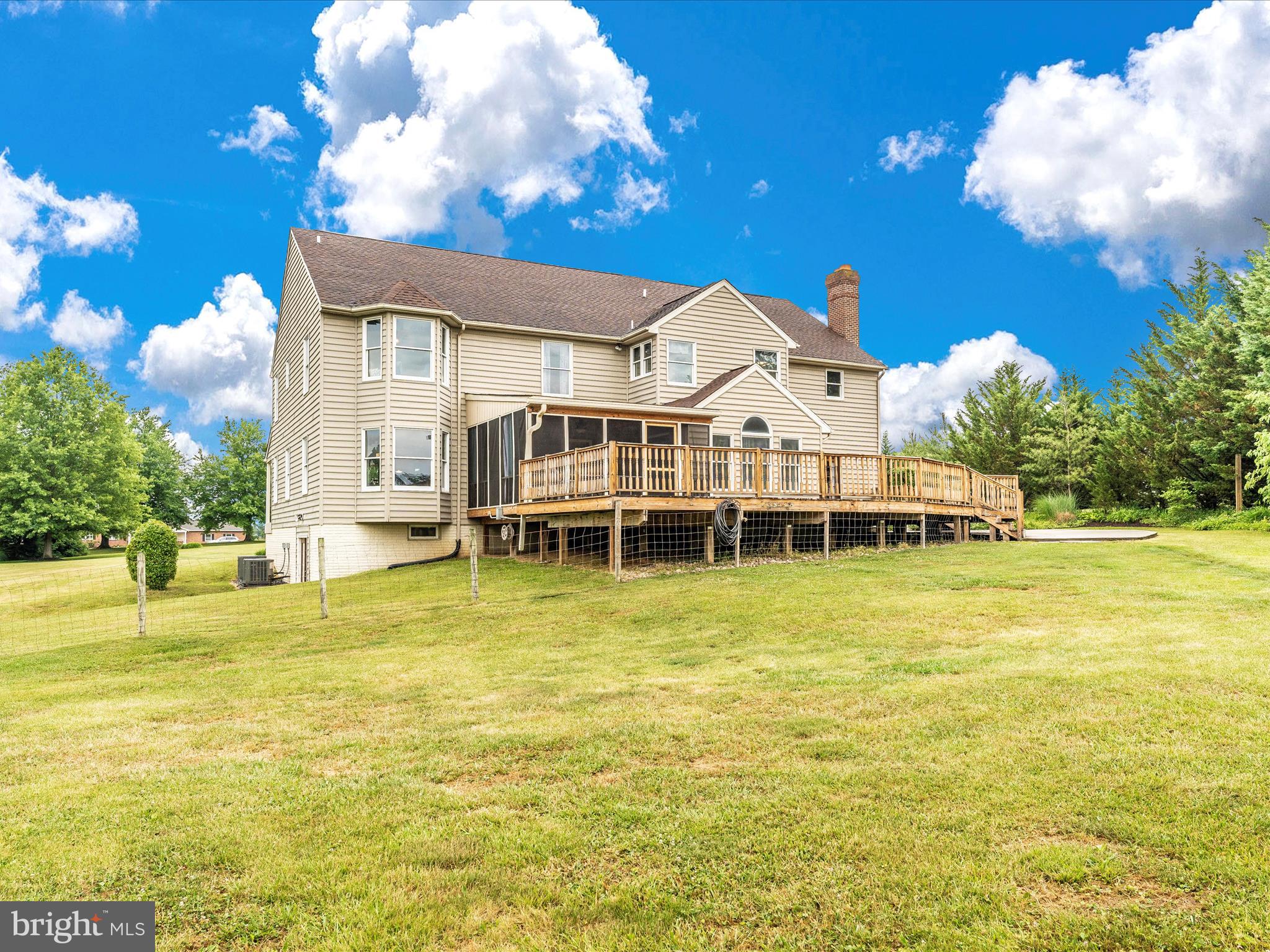 MIDDLETOWN - Residential