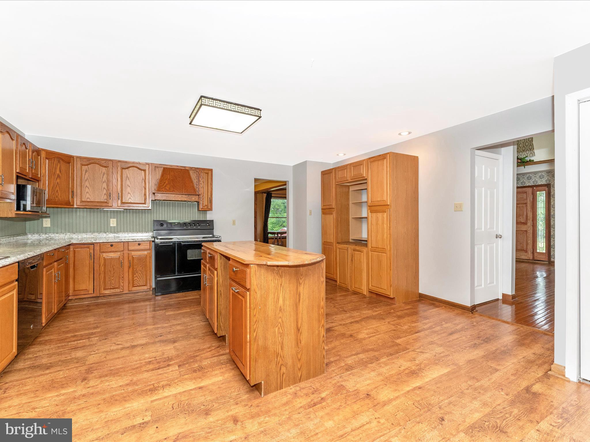 MIDDLETOWN - Residential