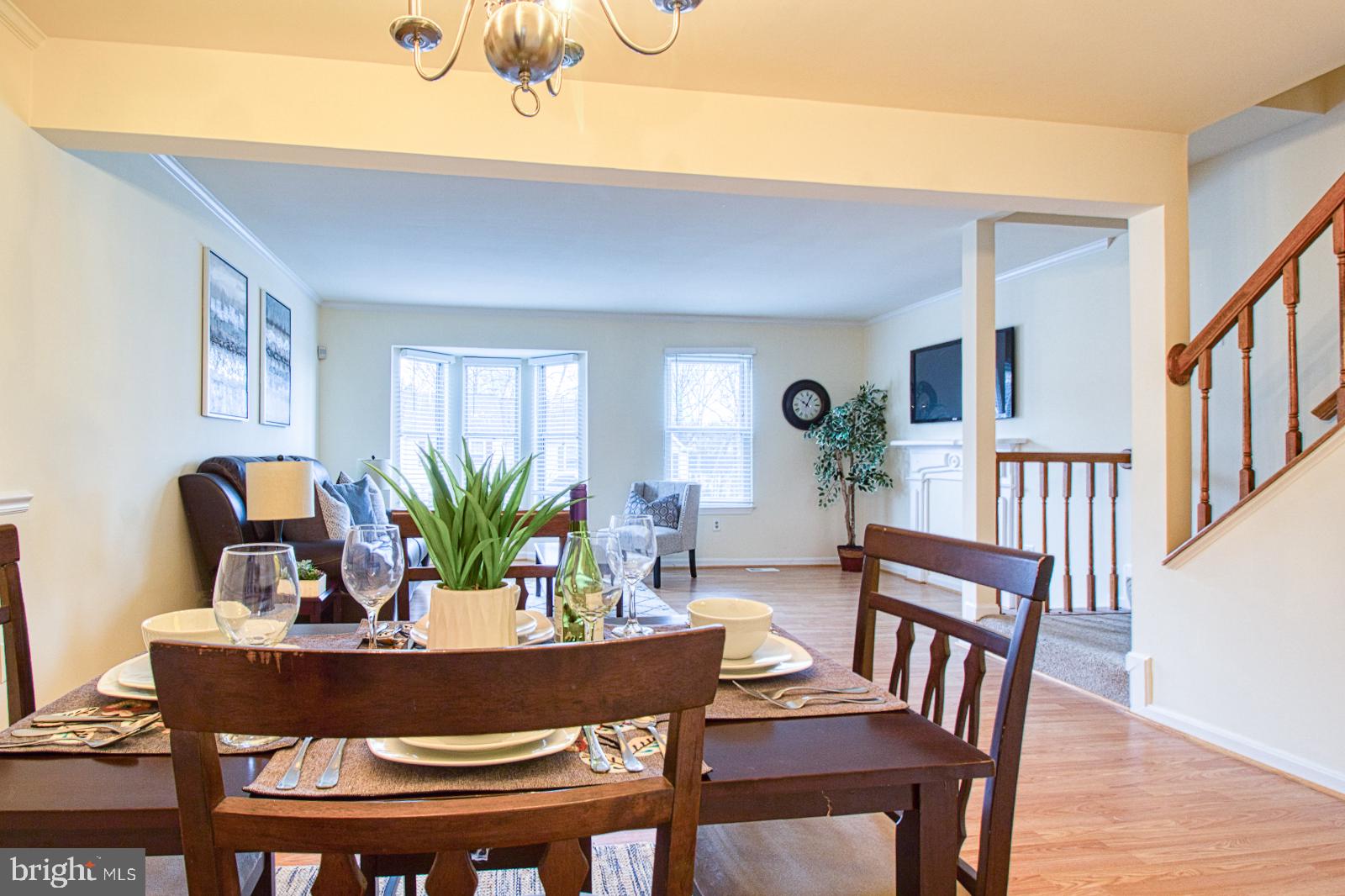 RIVERCHASE - Residential