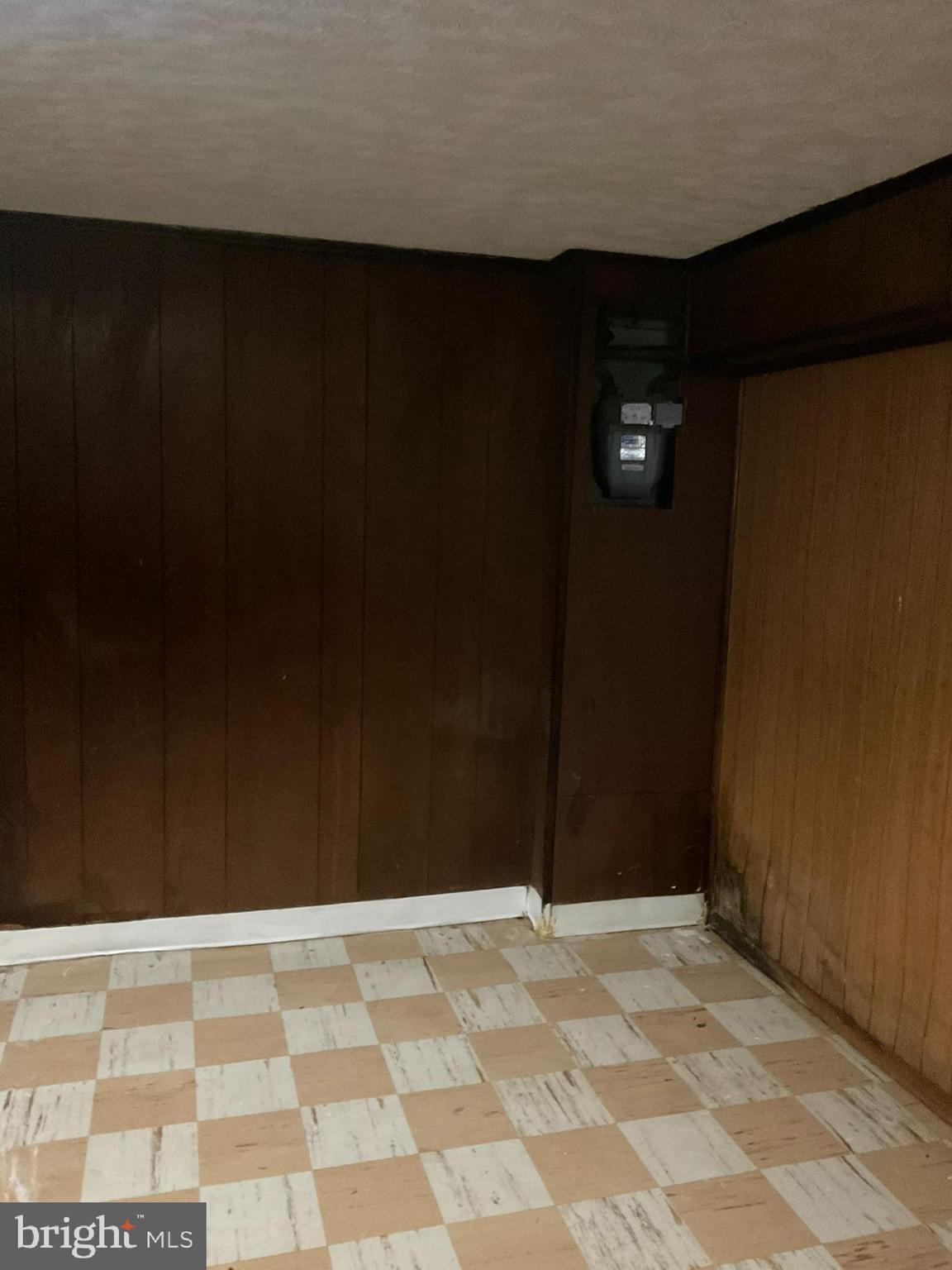 LOCH RAVEN - Residential Lease