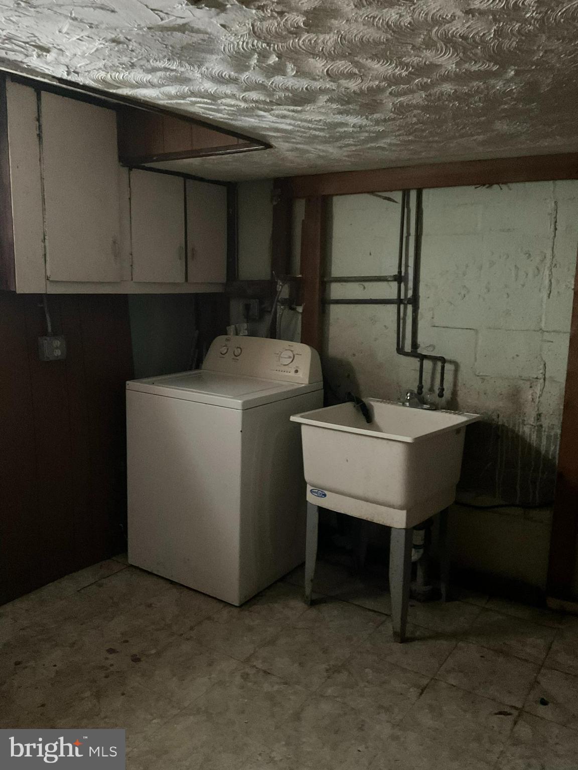 LOCH RAVEN - Residential Lease