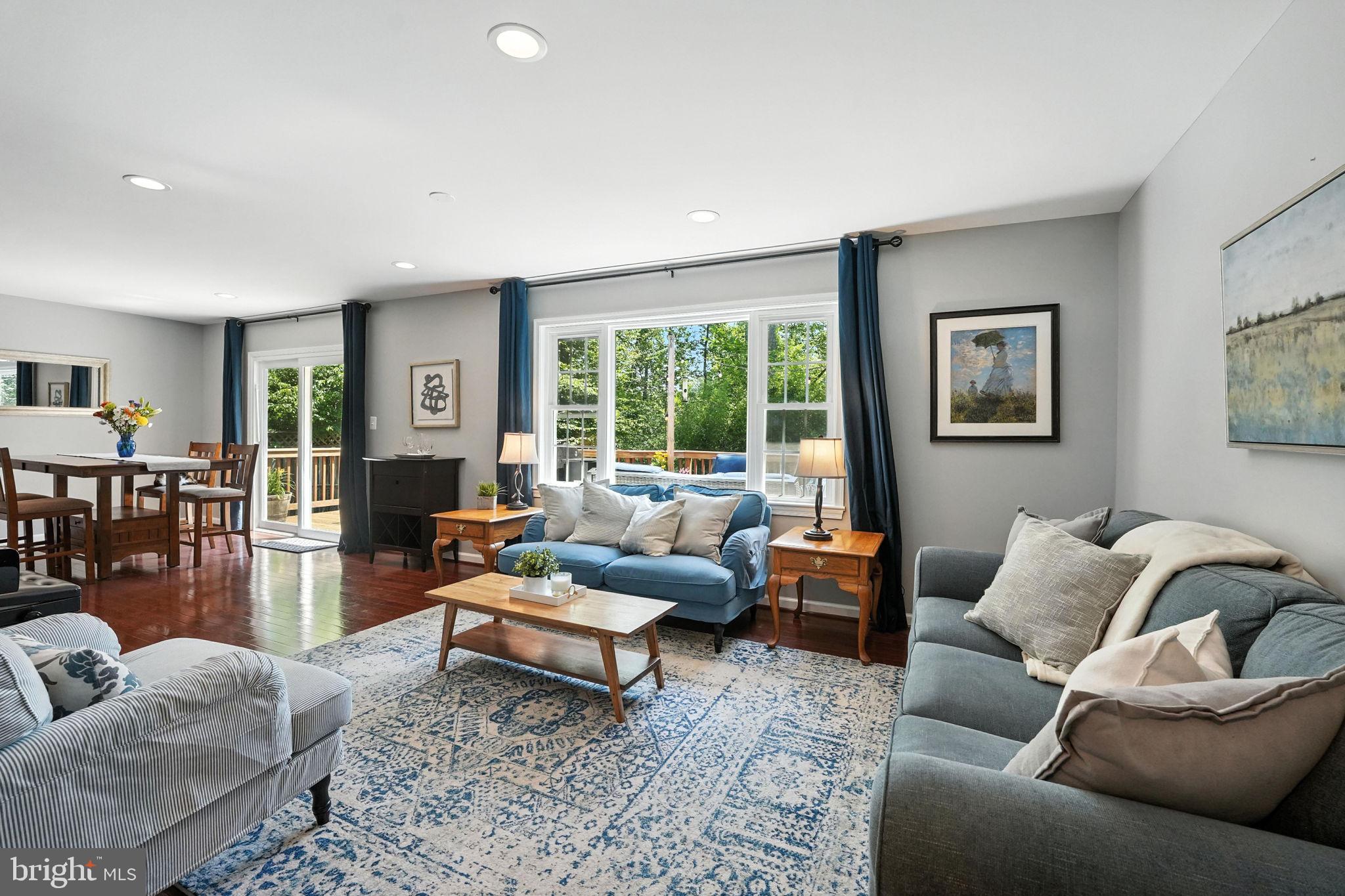 5105 LINETTE LANE